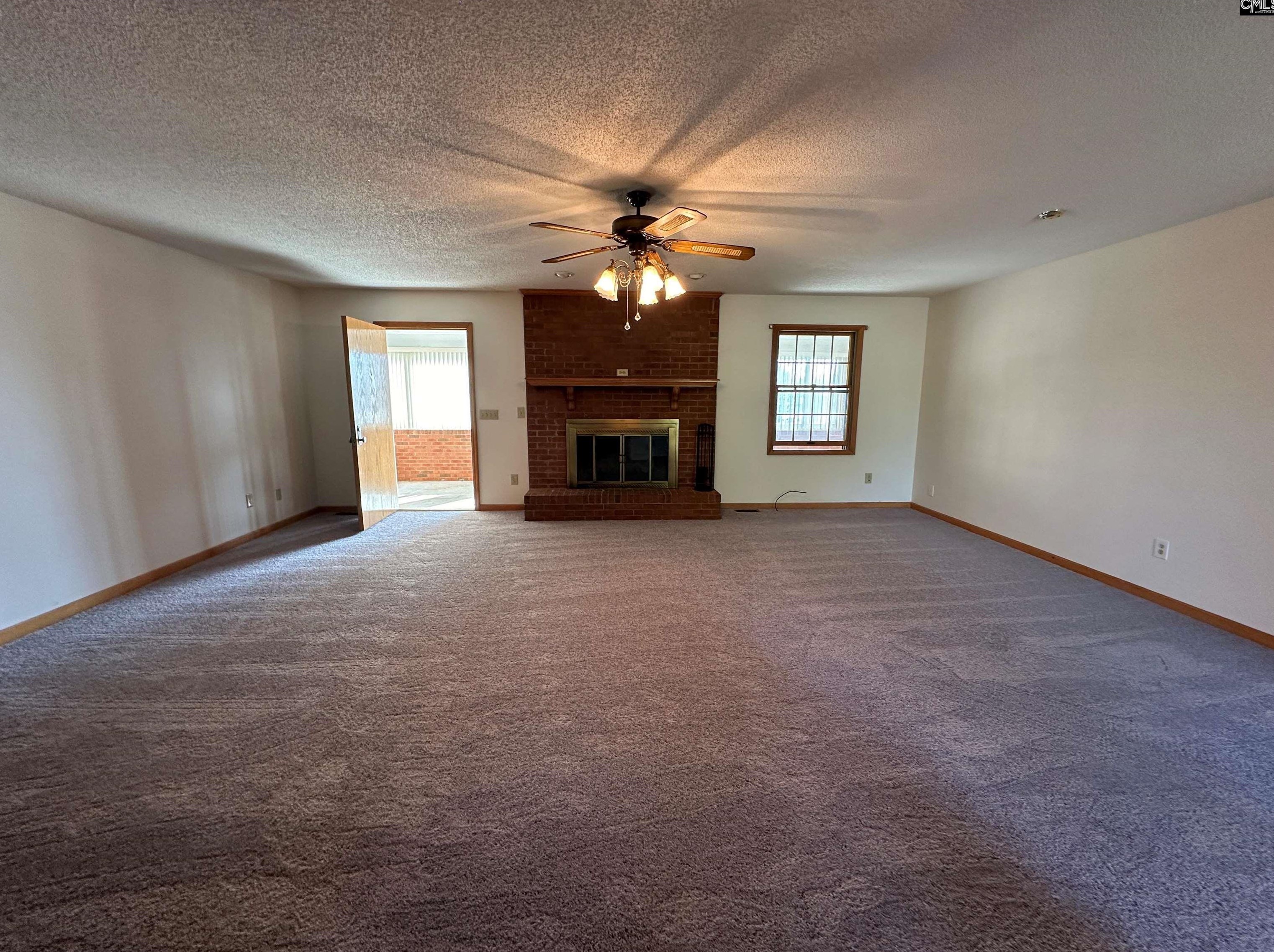 207 Blueberry Dr, Lexington, SC 29073
