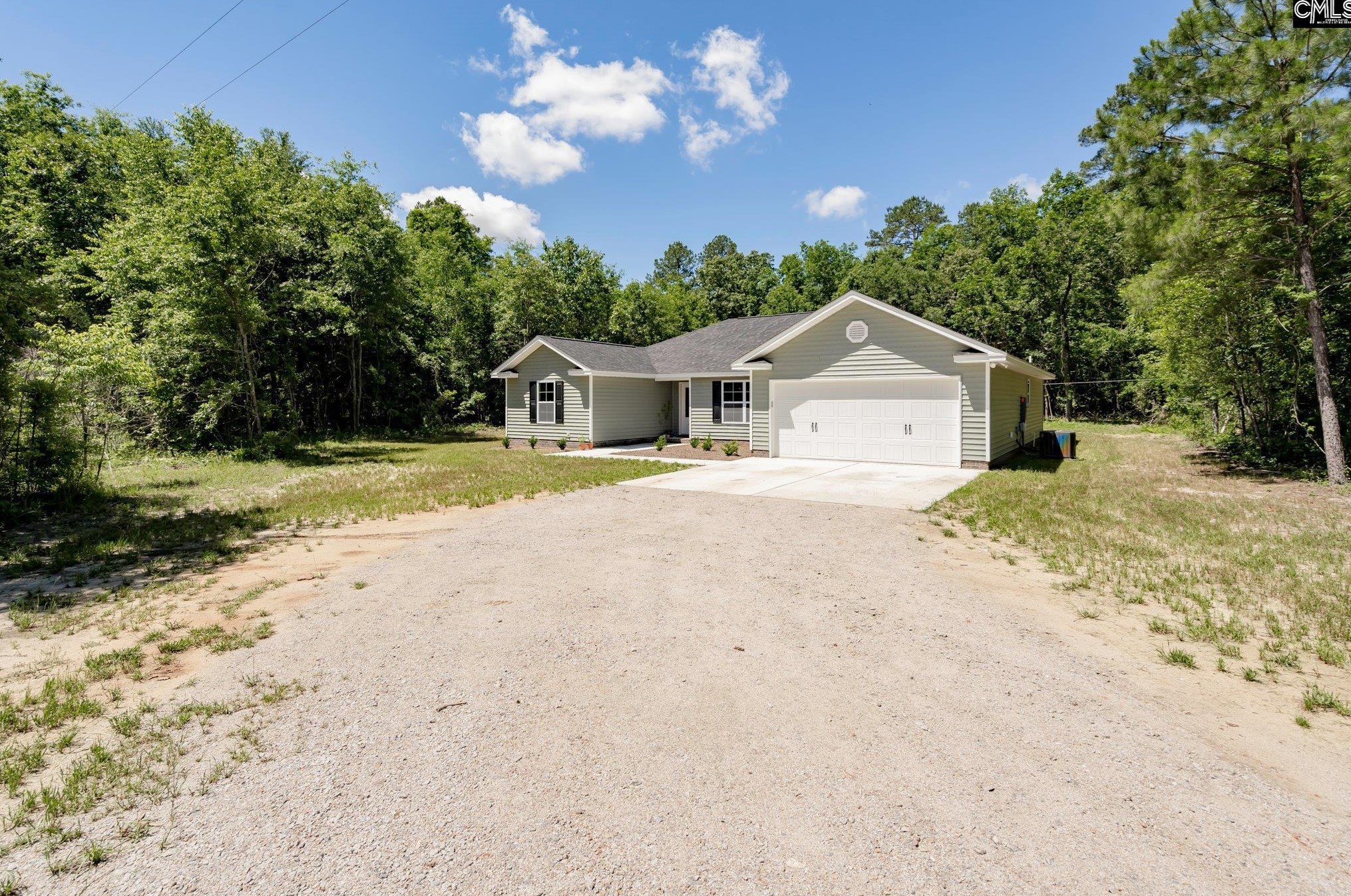 4880 Mclaurin Rd, Wedgefield, SC 29168-9391