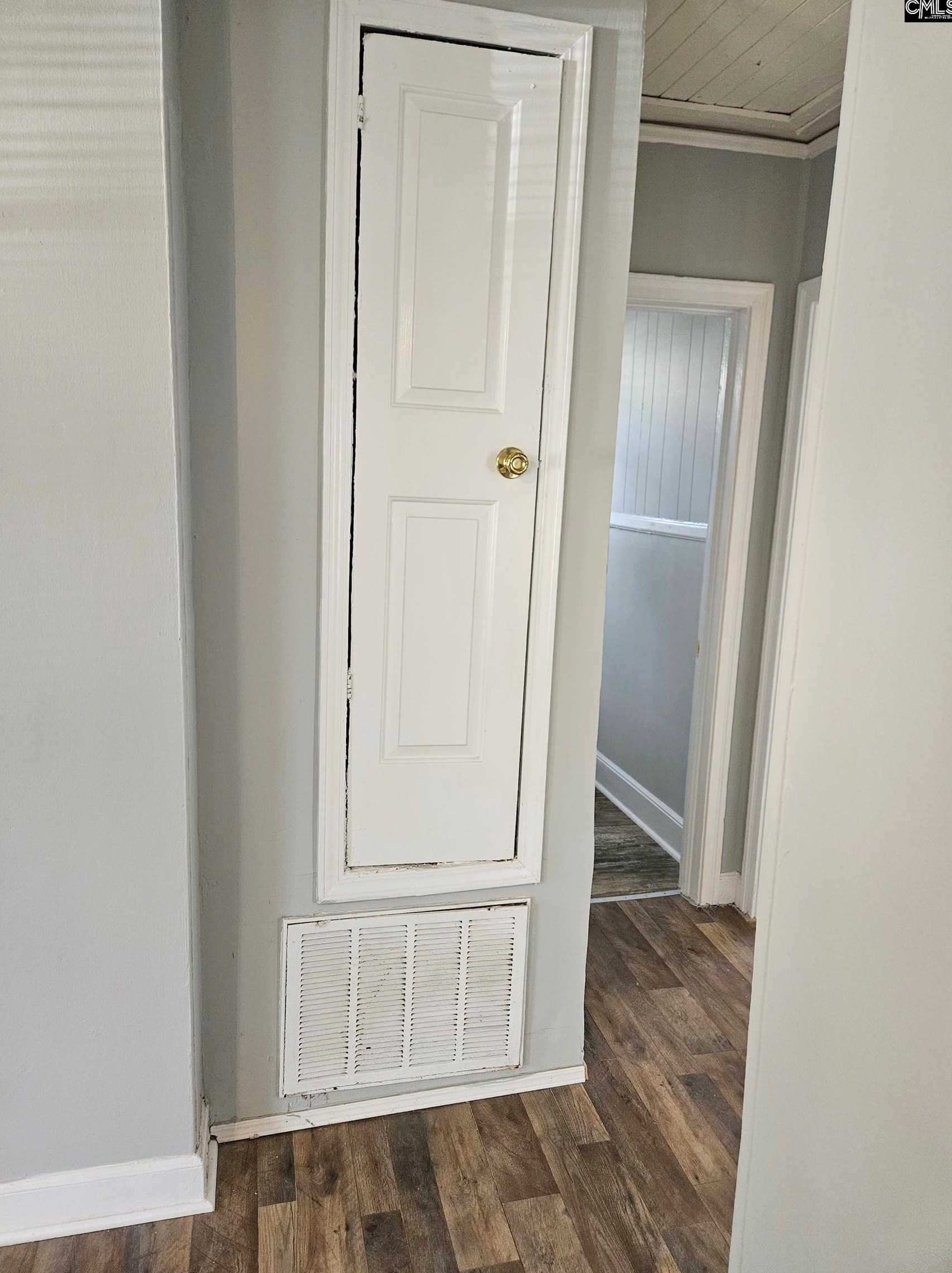 1825 English Ave, Columbia SC 29204-1402 exterior