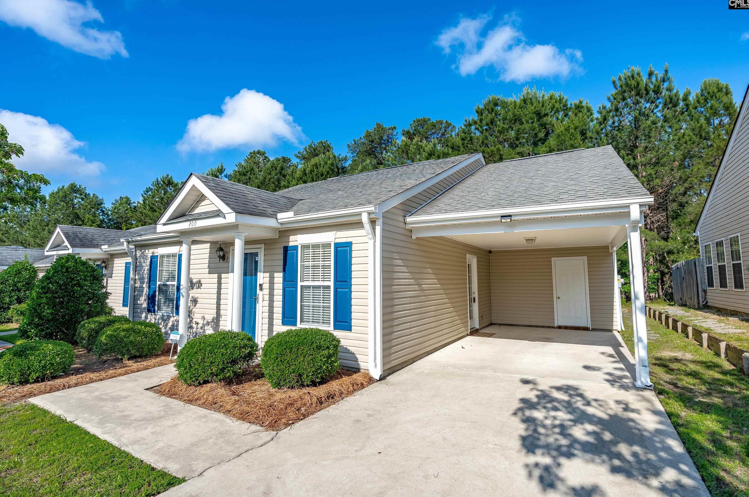 200 Elders Pond Cir, Columbia, SC 29229