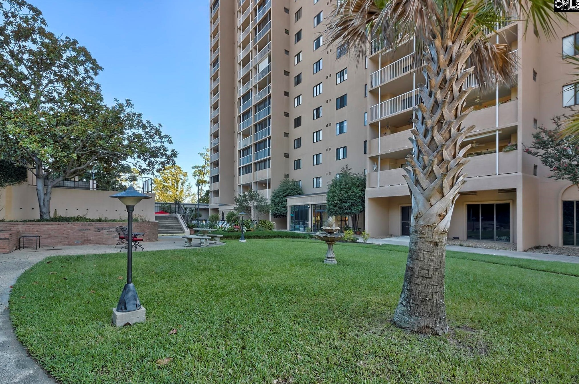 1825 Saint Julian Pl, Columbia, SC 29204-2448