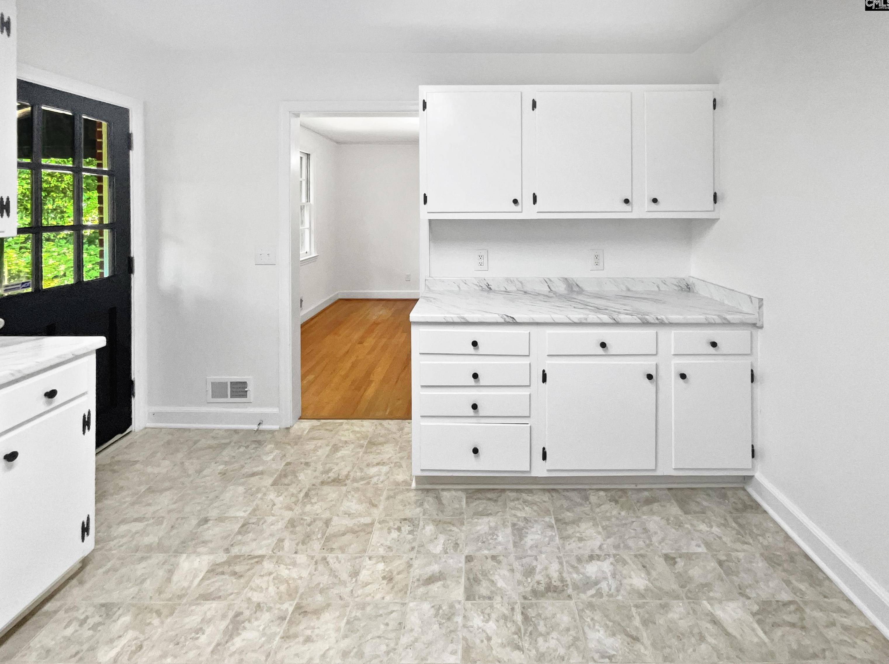 4122 Pinehaven Ct, Columbia SC 29205-4927 exterior