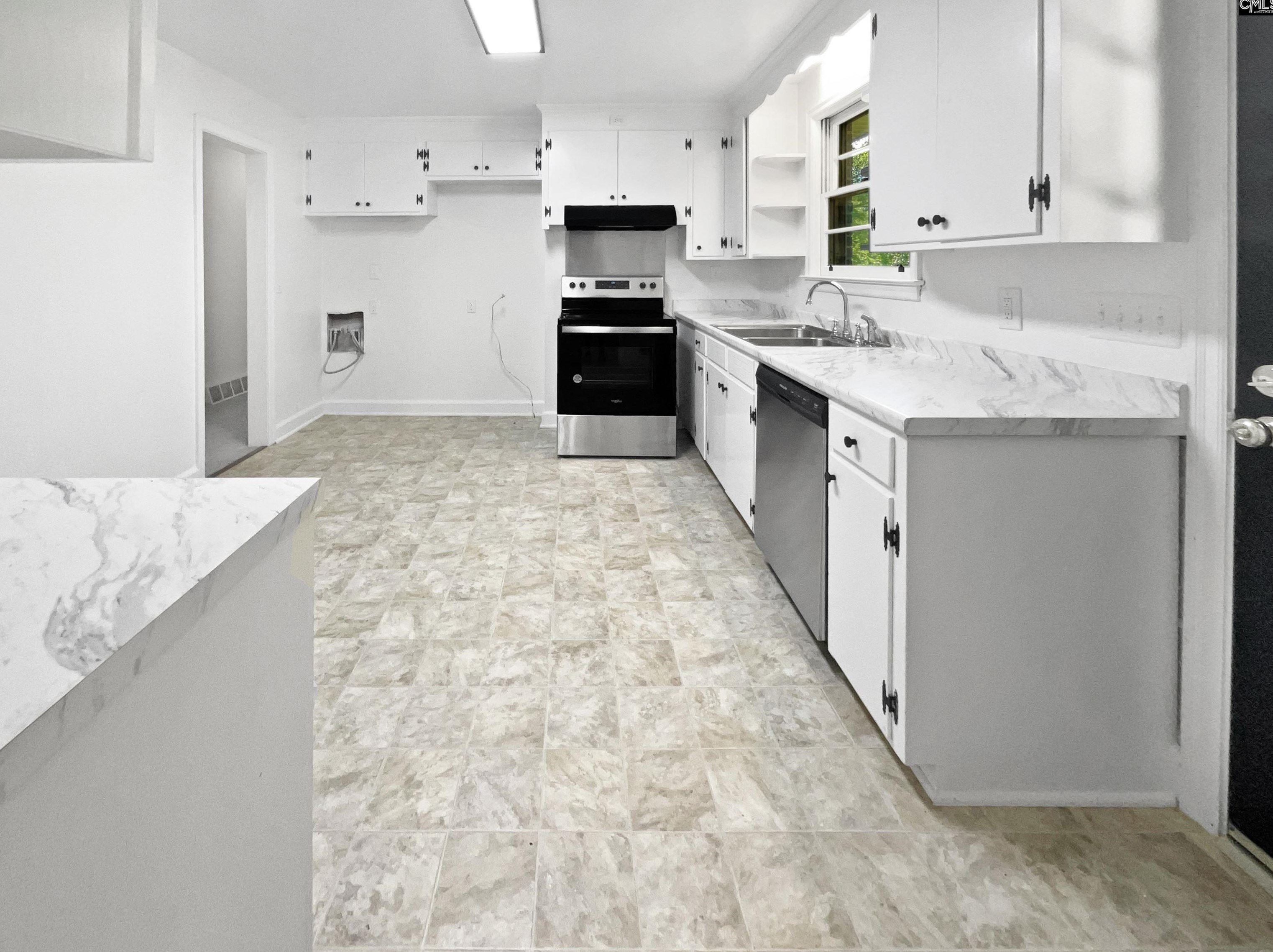 4122 Pinehaven Ct, Columbia SC 29205-4927 exterior