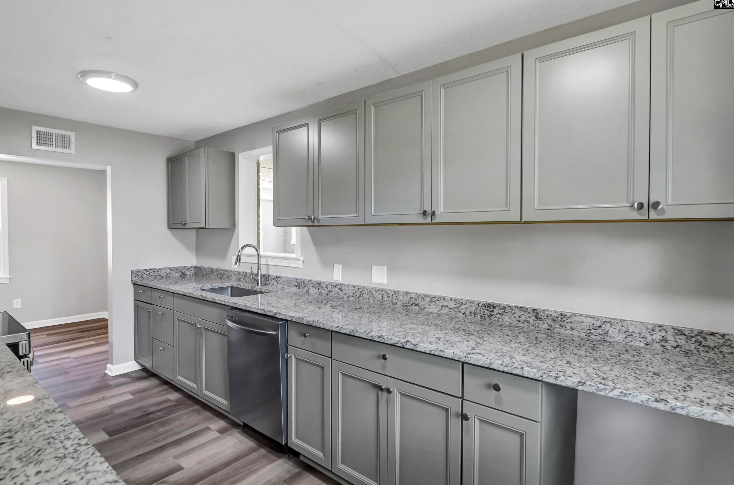 818 Armour St, Columbia SC  29203-5010 exterior