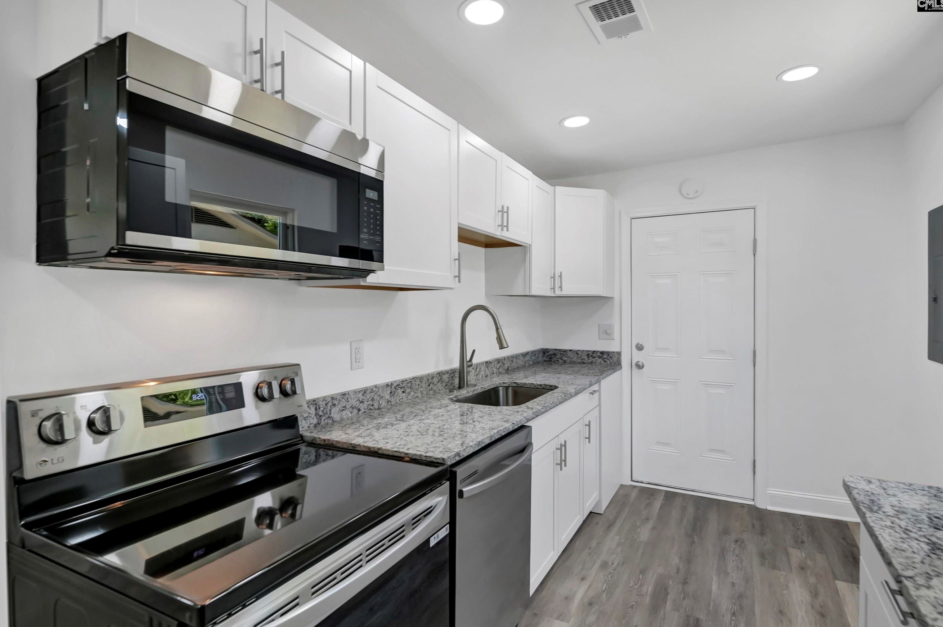 304 Isaac St, Columbia SC 29203-5023 exterior