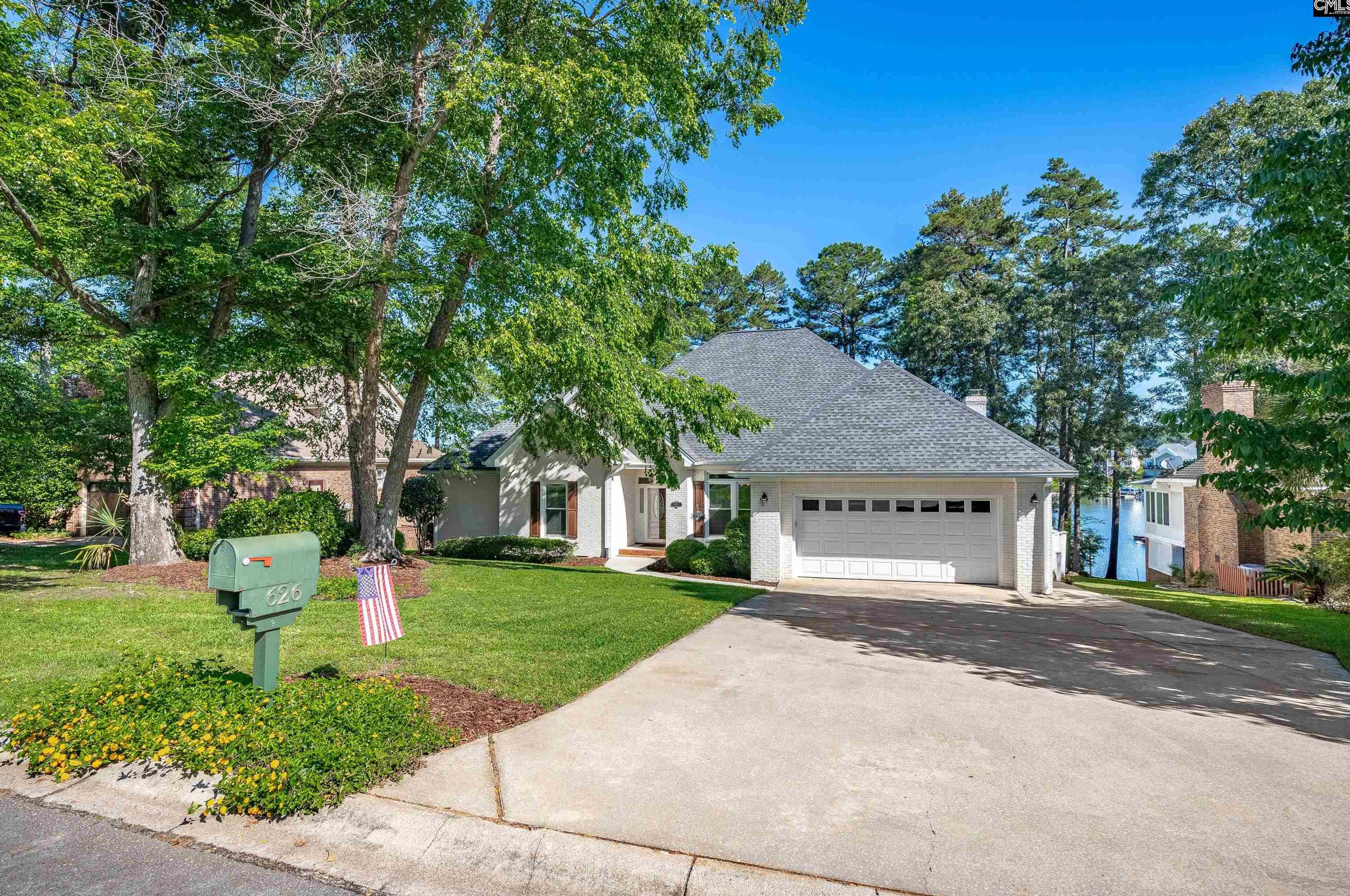 626 Timberlake Dr, Lake Murray, SC 29036-8441