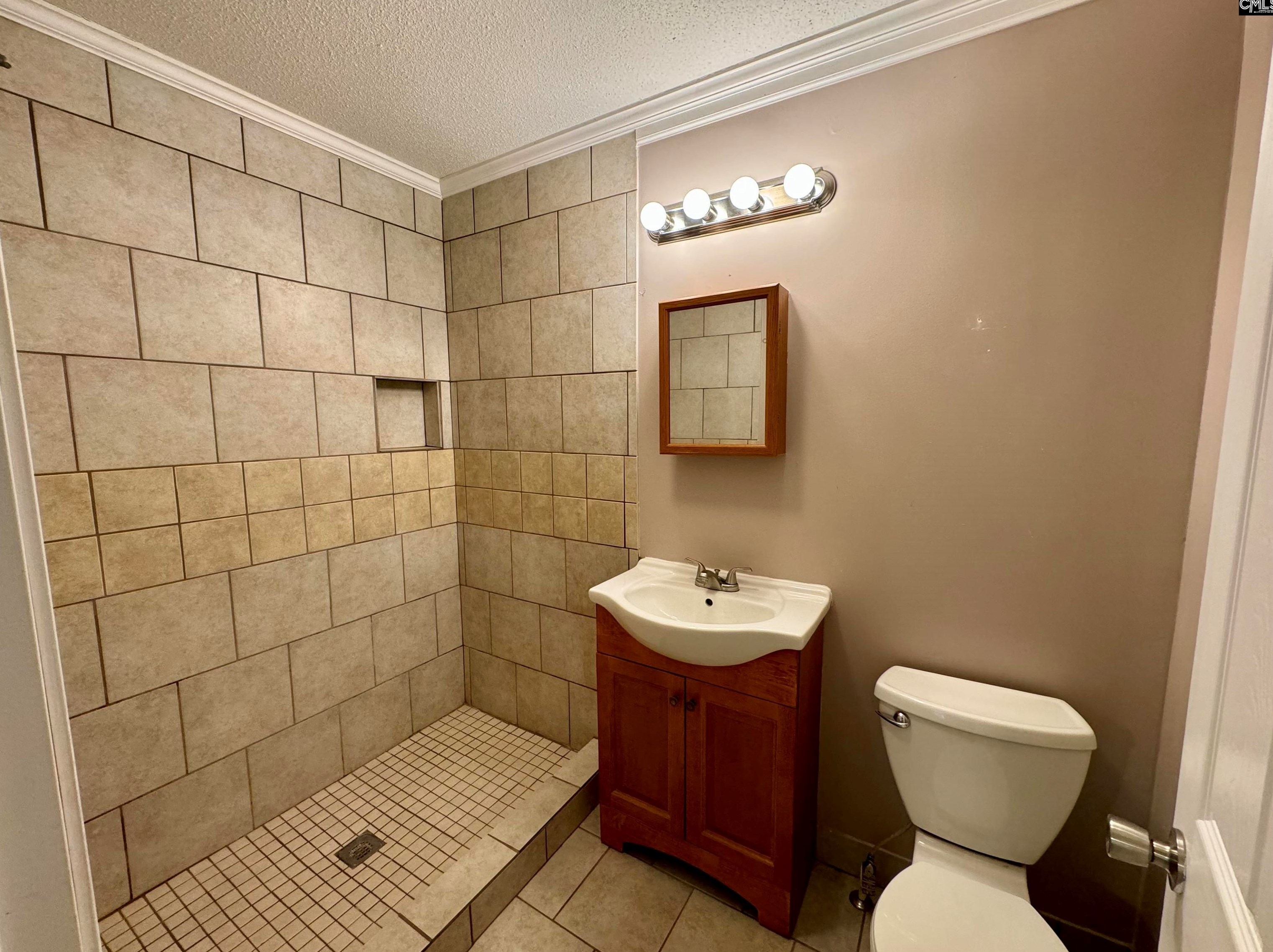 104 Rose Dr, Columbia SC 29205-4536 exterior