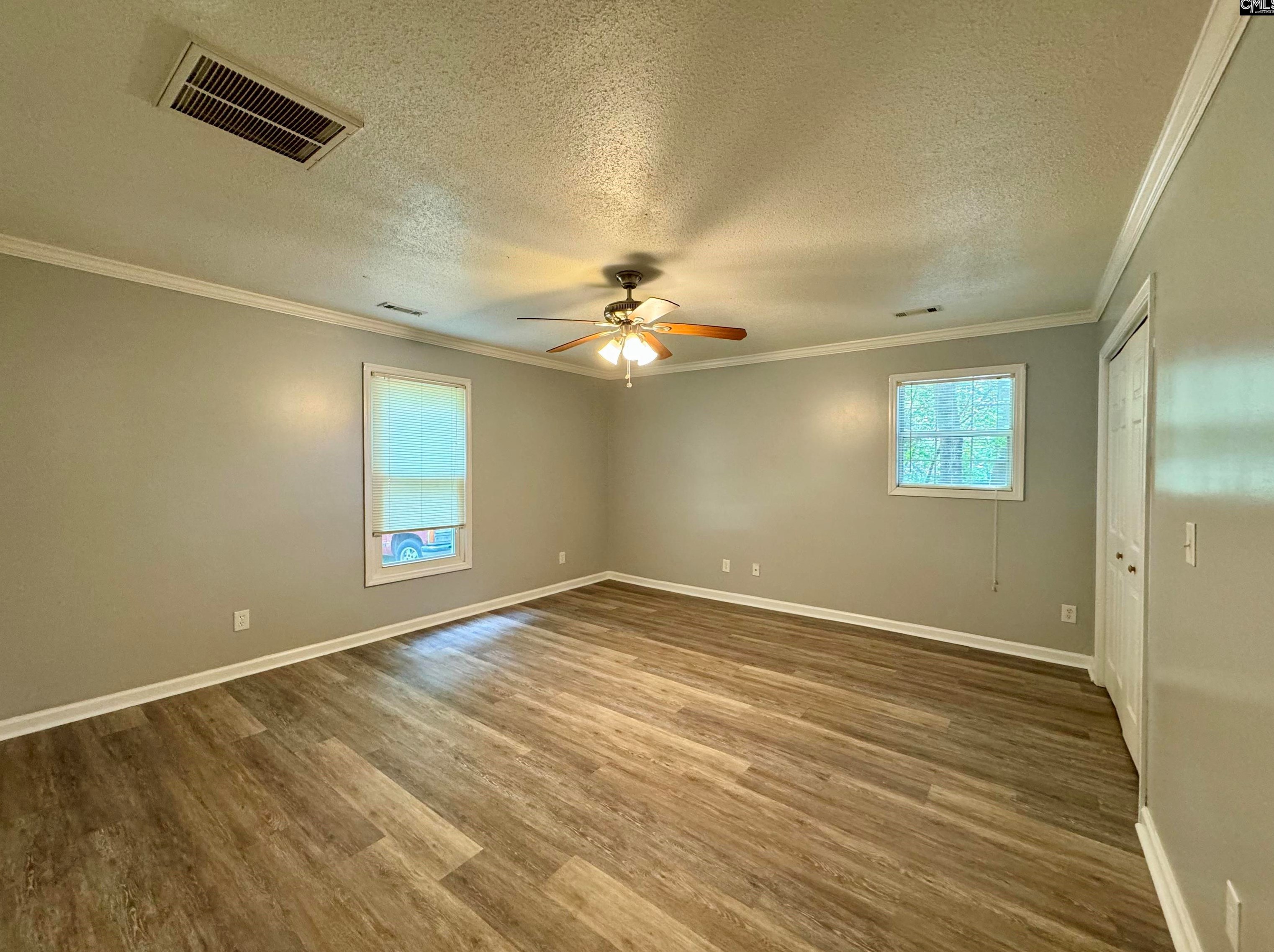 104 Rose Dr, Columbia SC 29205-4536 exterior