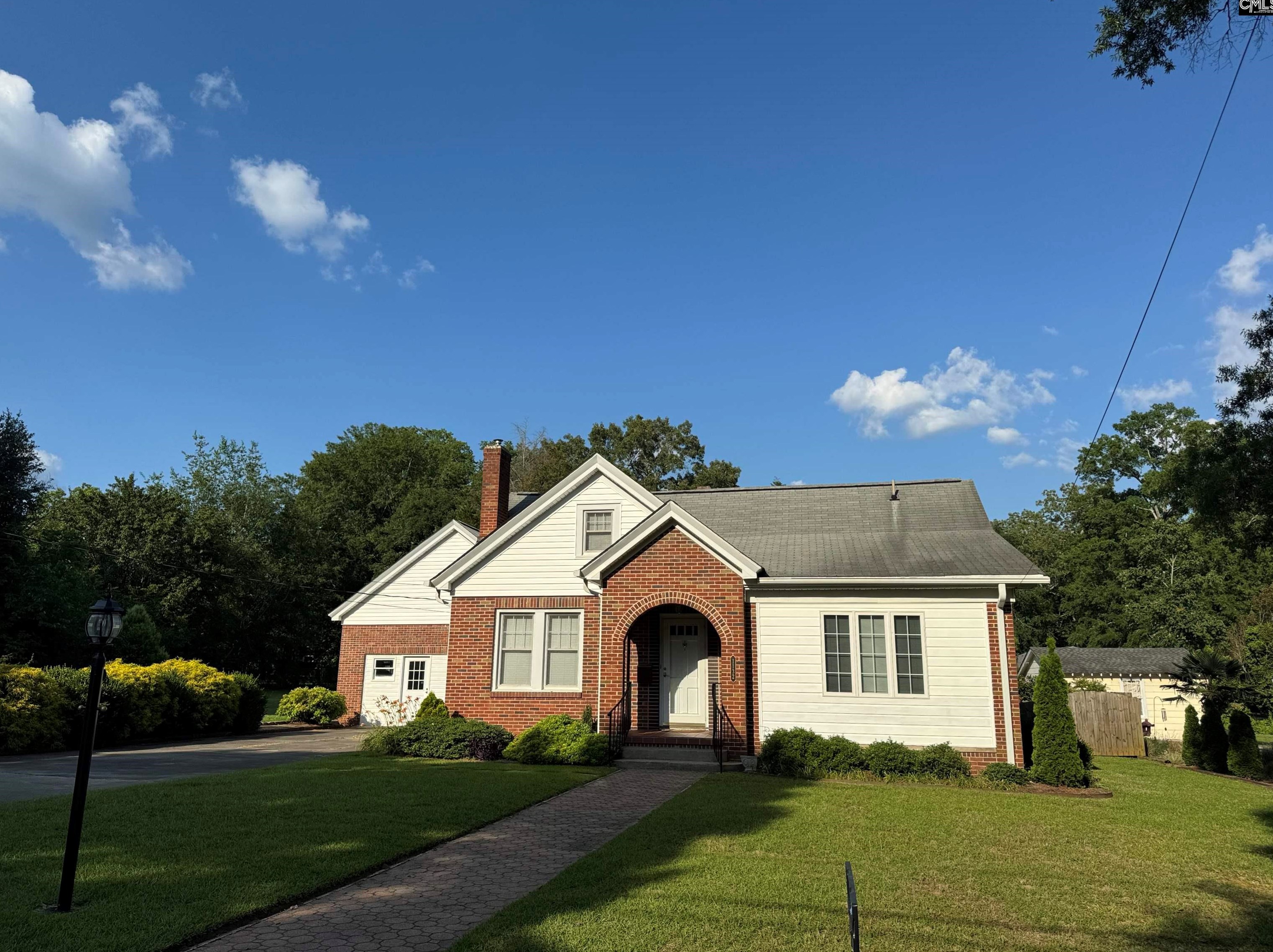1132 Douglas St, Newberry, SC 29108