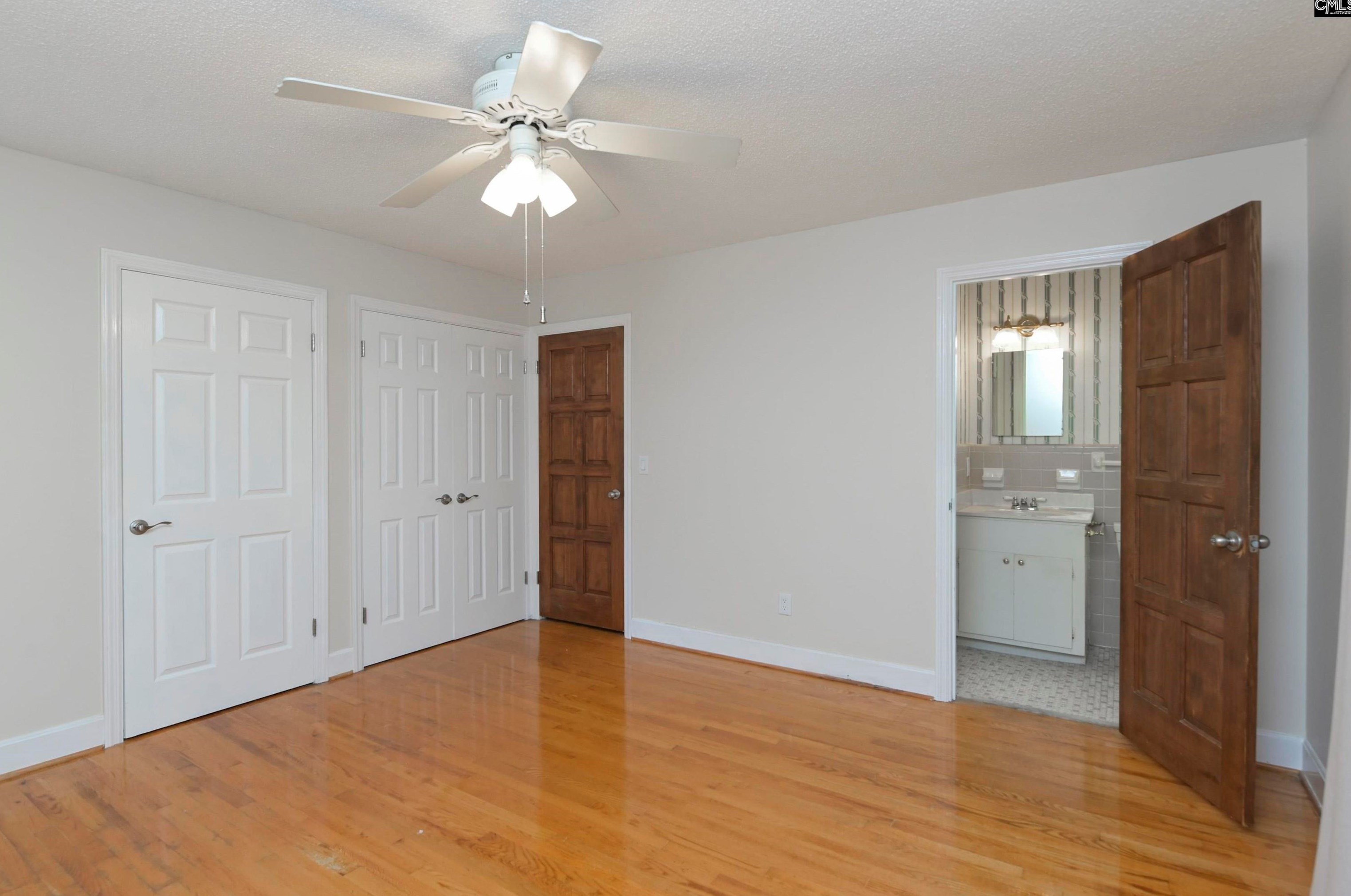 301 Leton Dr, Columbia SC 29210-4215 exterior