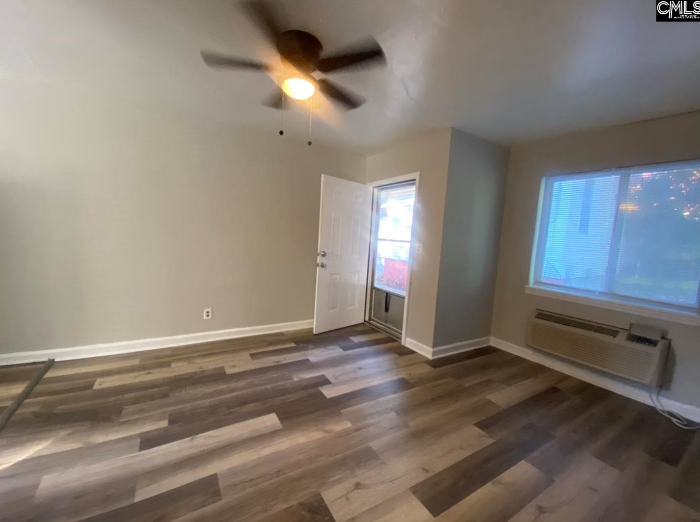 2413 Laurel St, Columbia SC 29201-2623 exterior