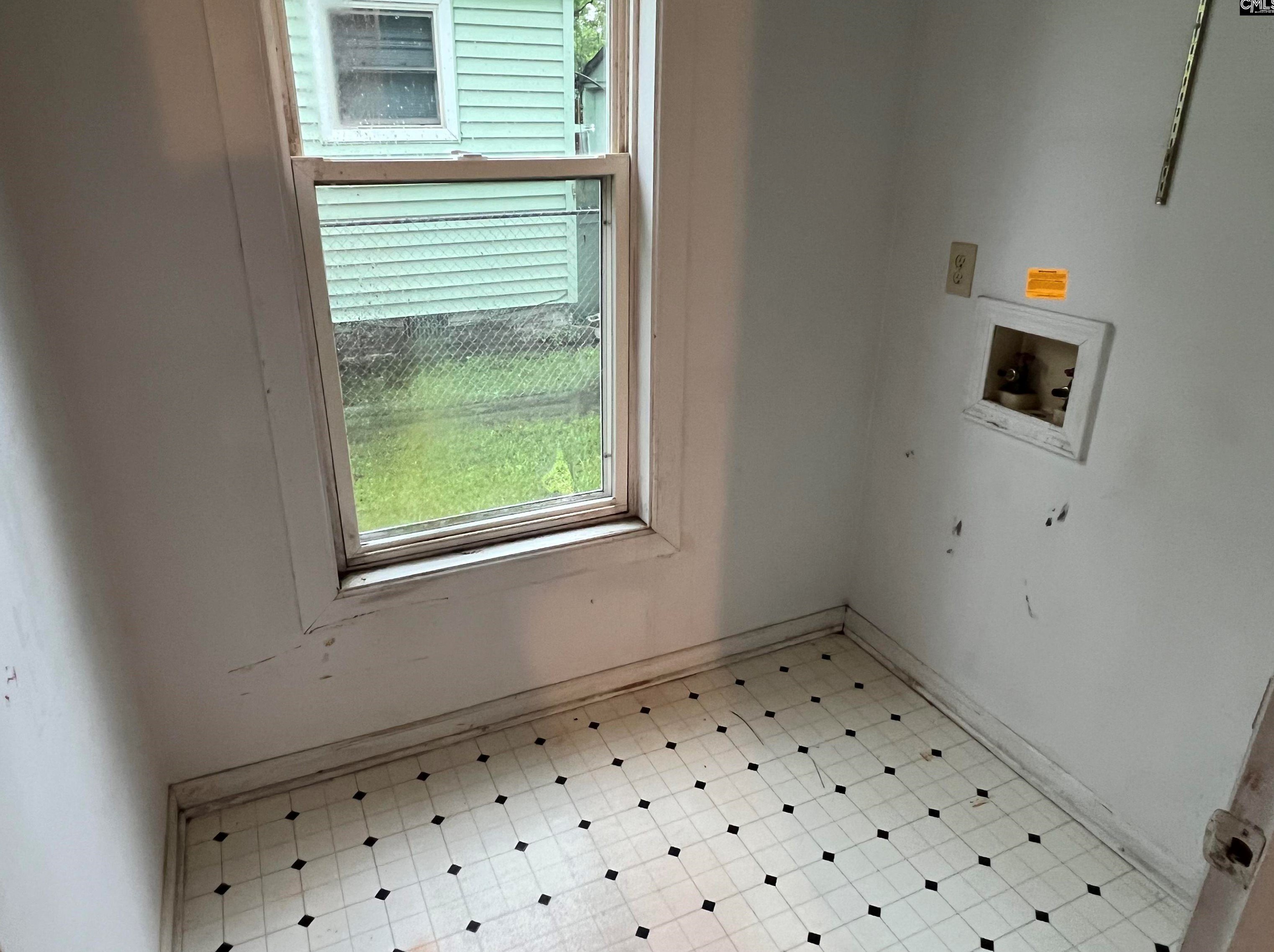 2908 Chestnut St, Columbia SC 29204-1200 exterior