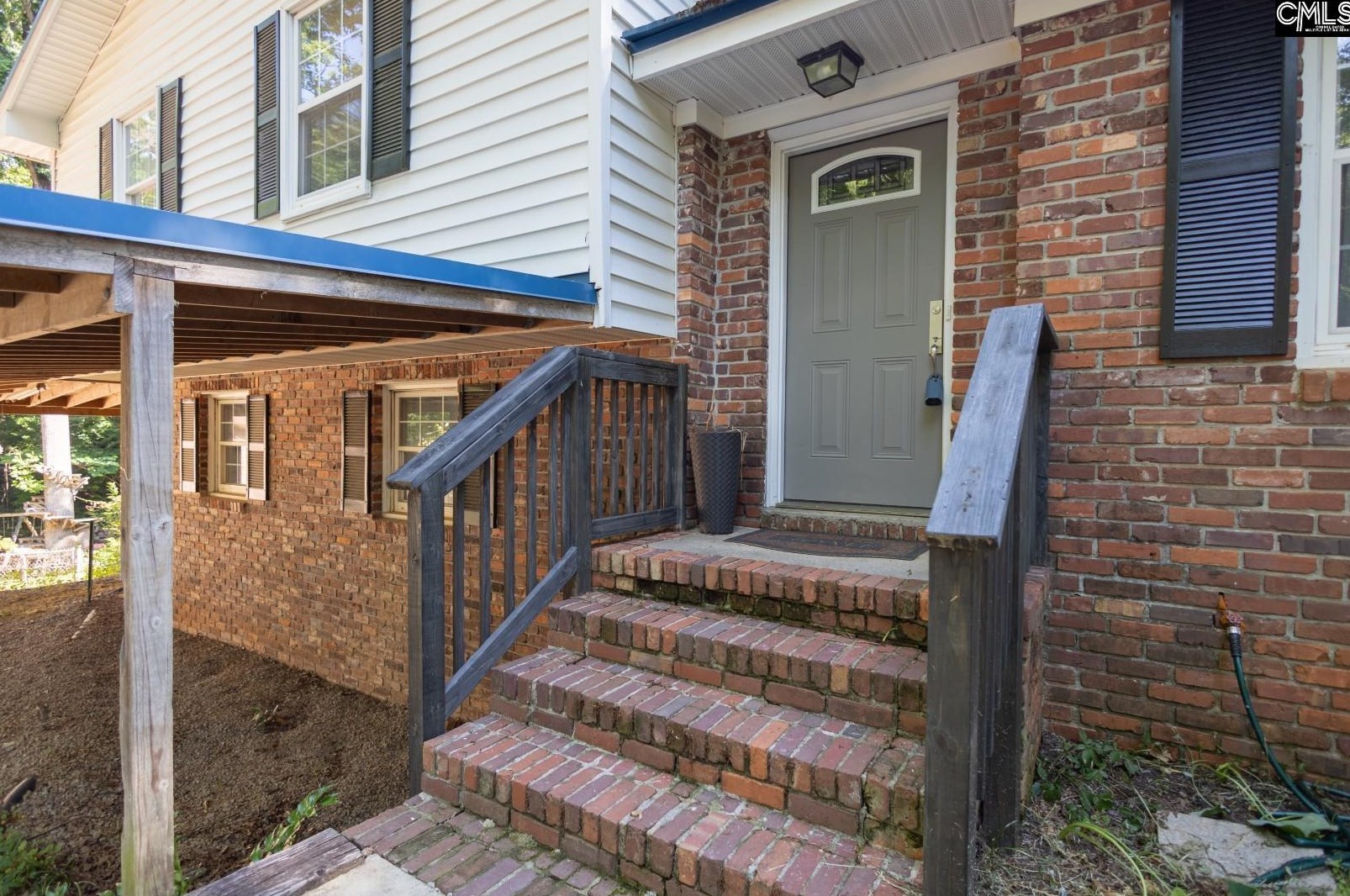 1916 Berkshire Dr, Columbia SC 29210-6841 exterior