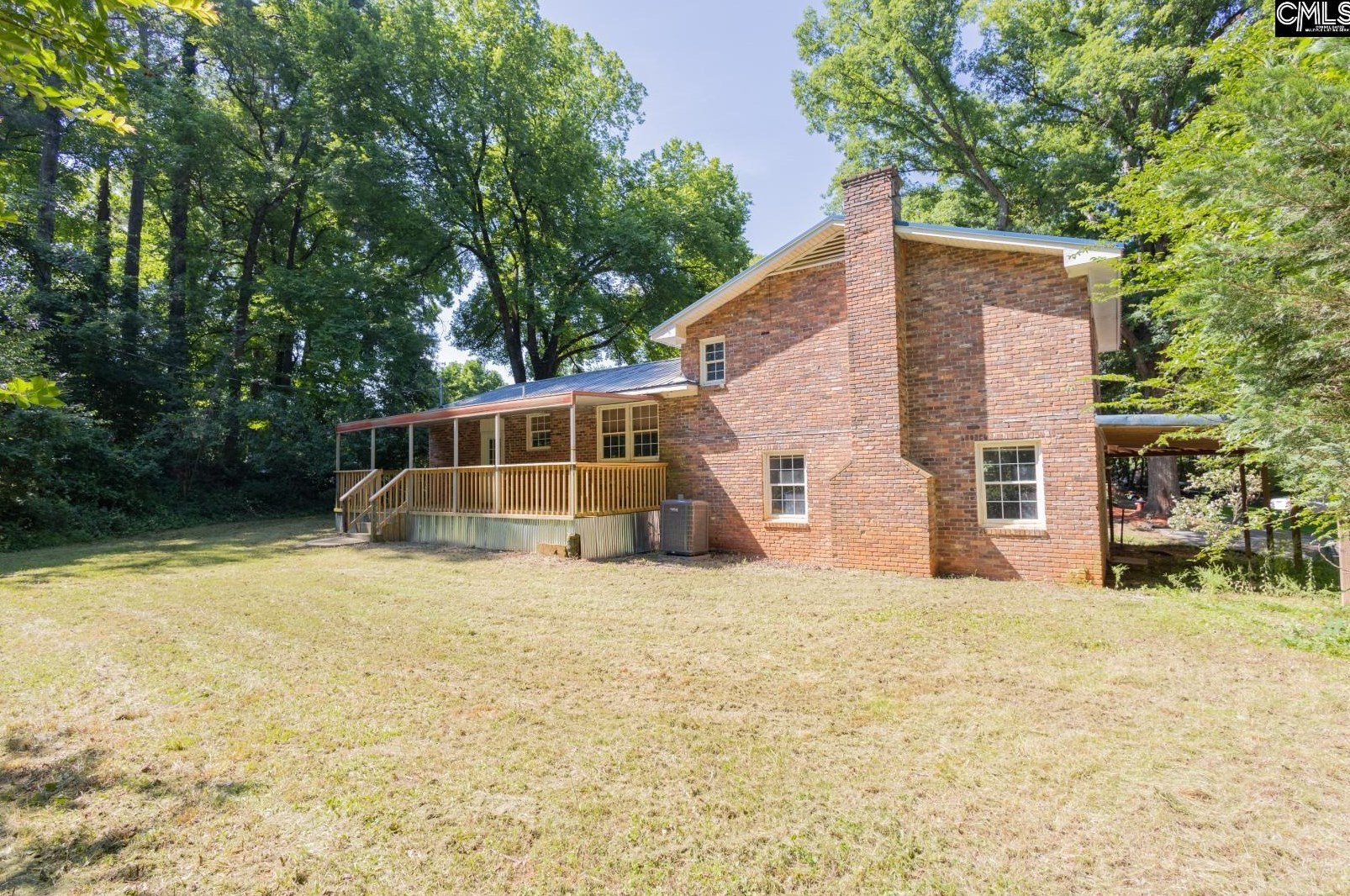 1916 Berkshire Dr, Columbia SC 29210-6841 exterior