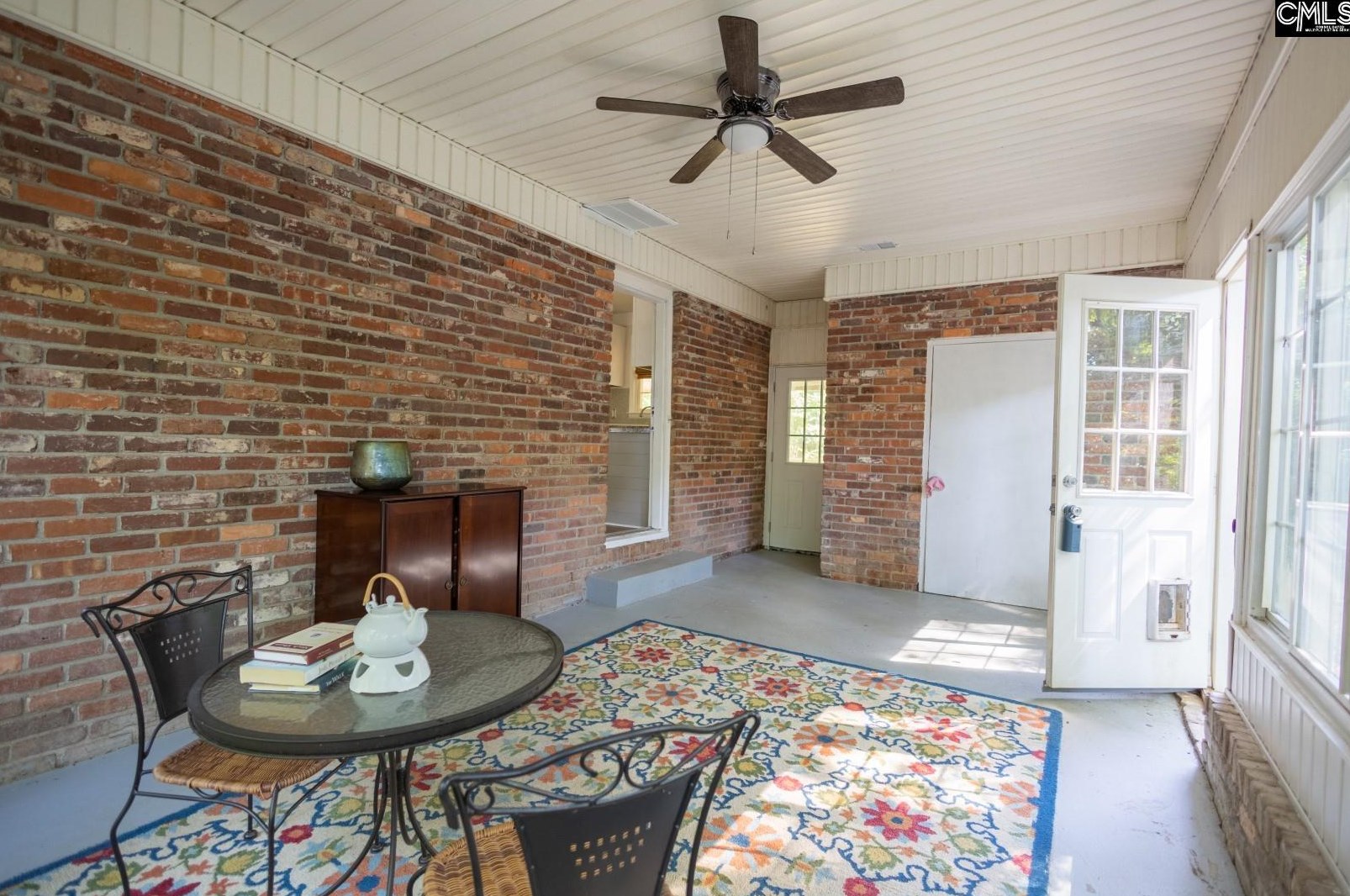 1916 Berkshire Dr, Columbia SC 29210-6841 exterior