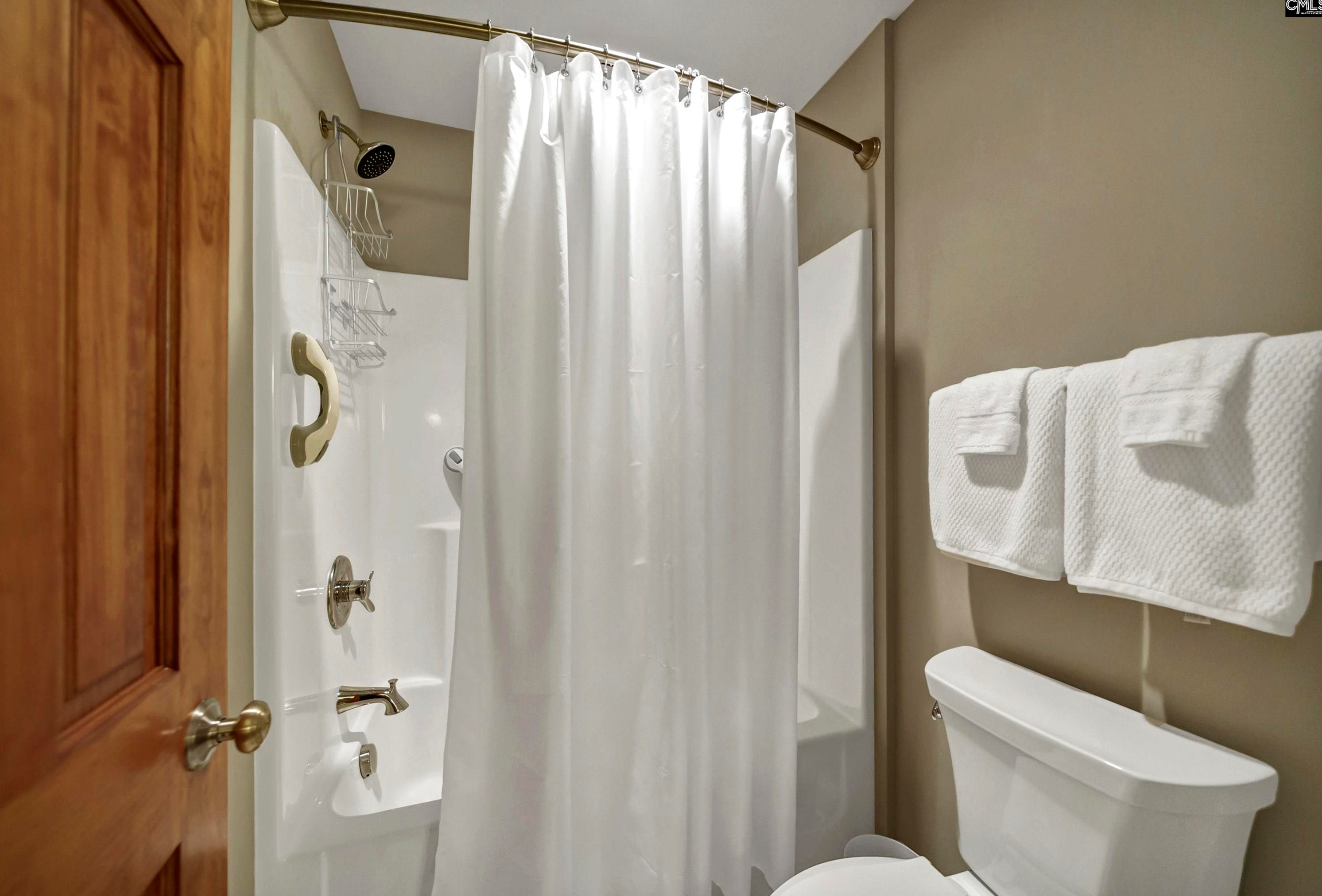 1706 Mt Willing Rd, Batesburg-Leesville SC  29006-8351 exterior