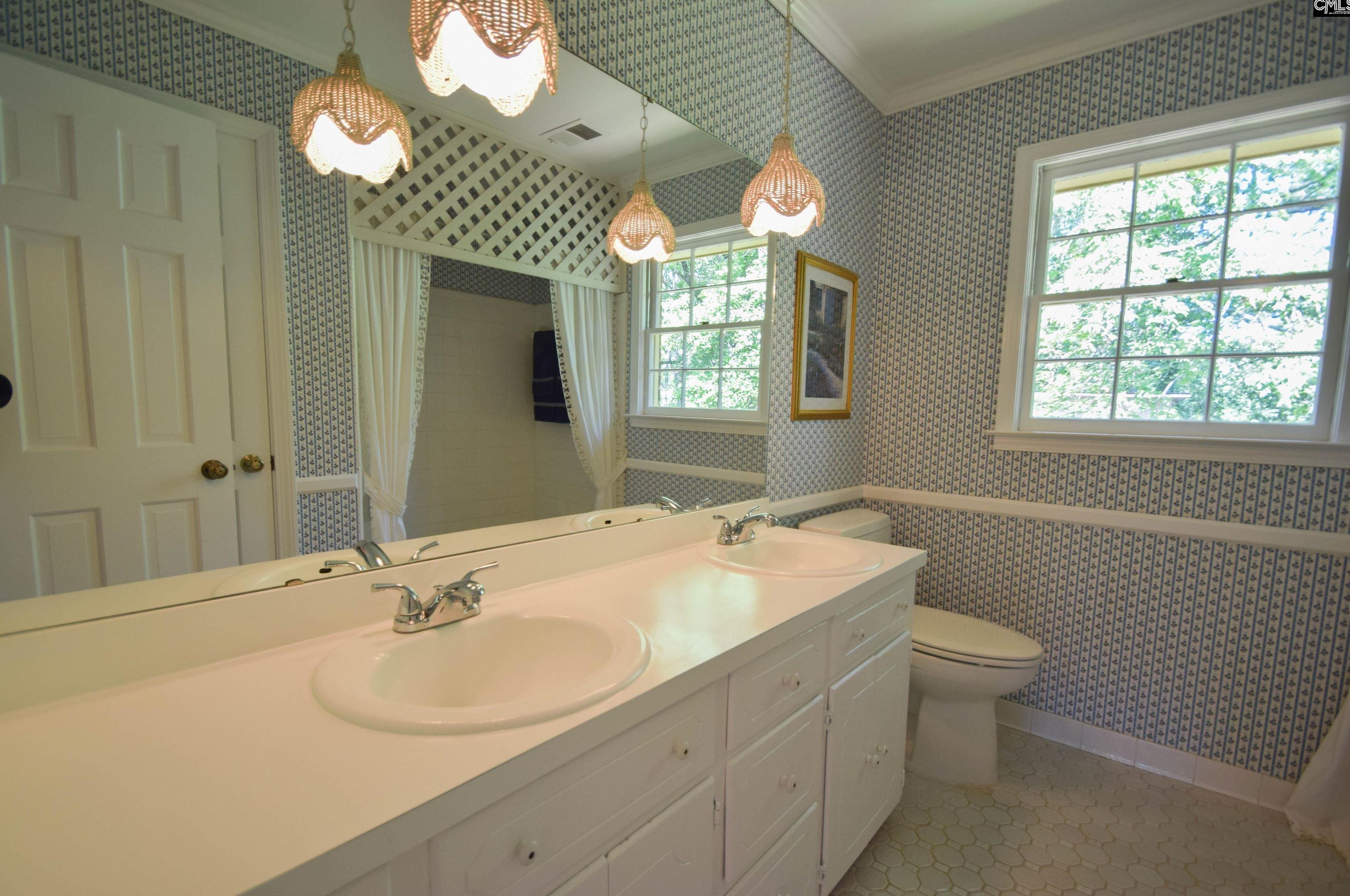 184 Ripley Sta Rd, Columbia SC 29212-1245 exterior