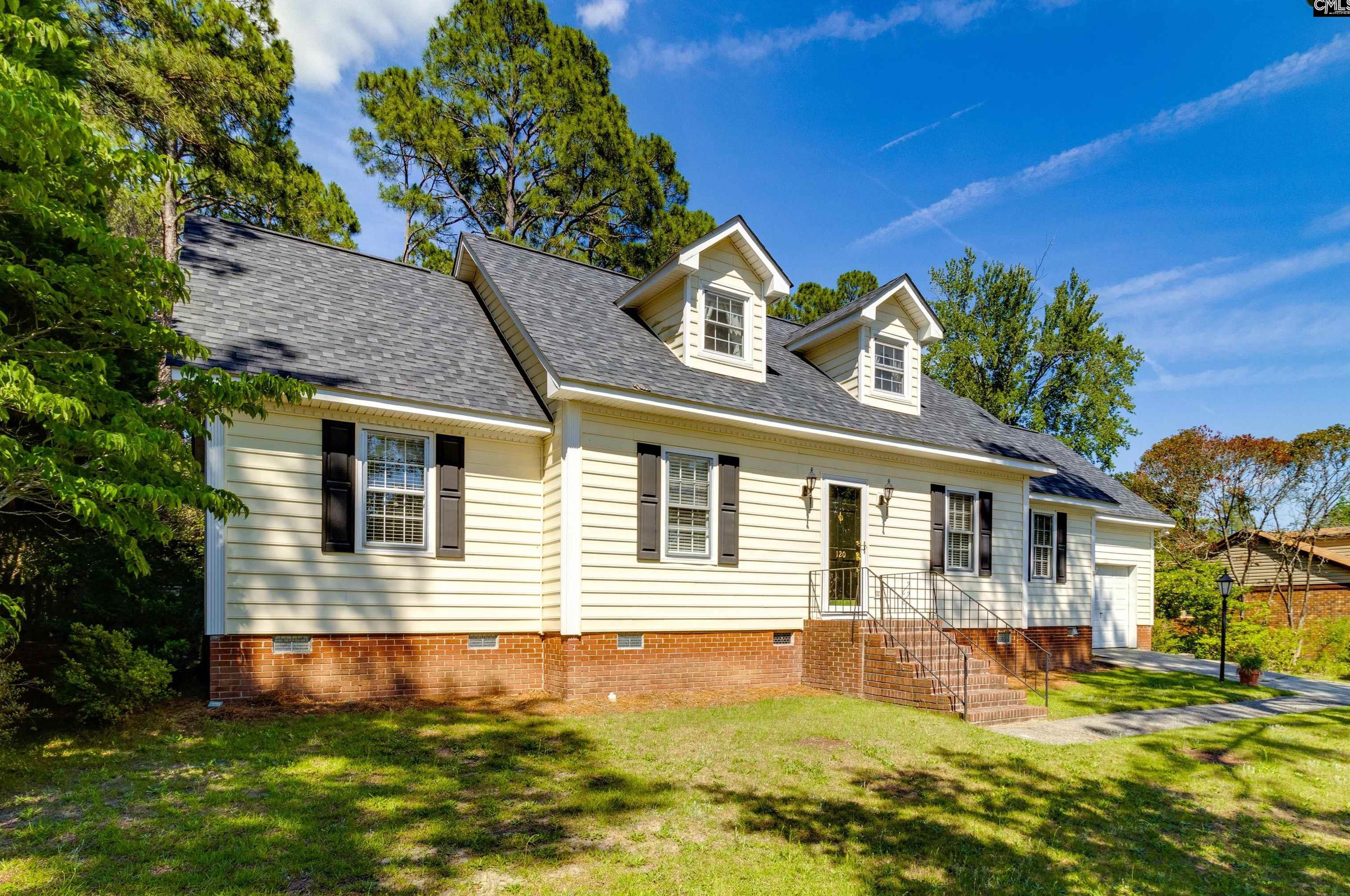 120 Singing Wood Ln, Elgin, SC 29045-9134
