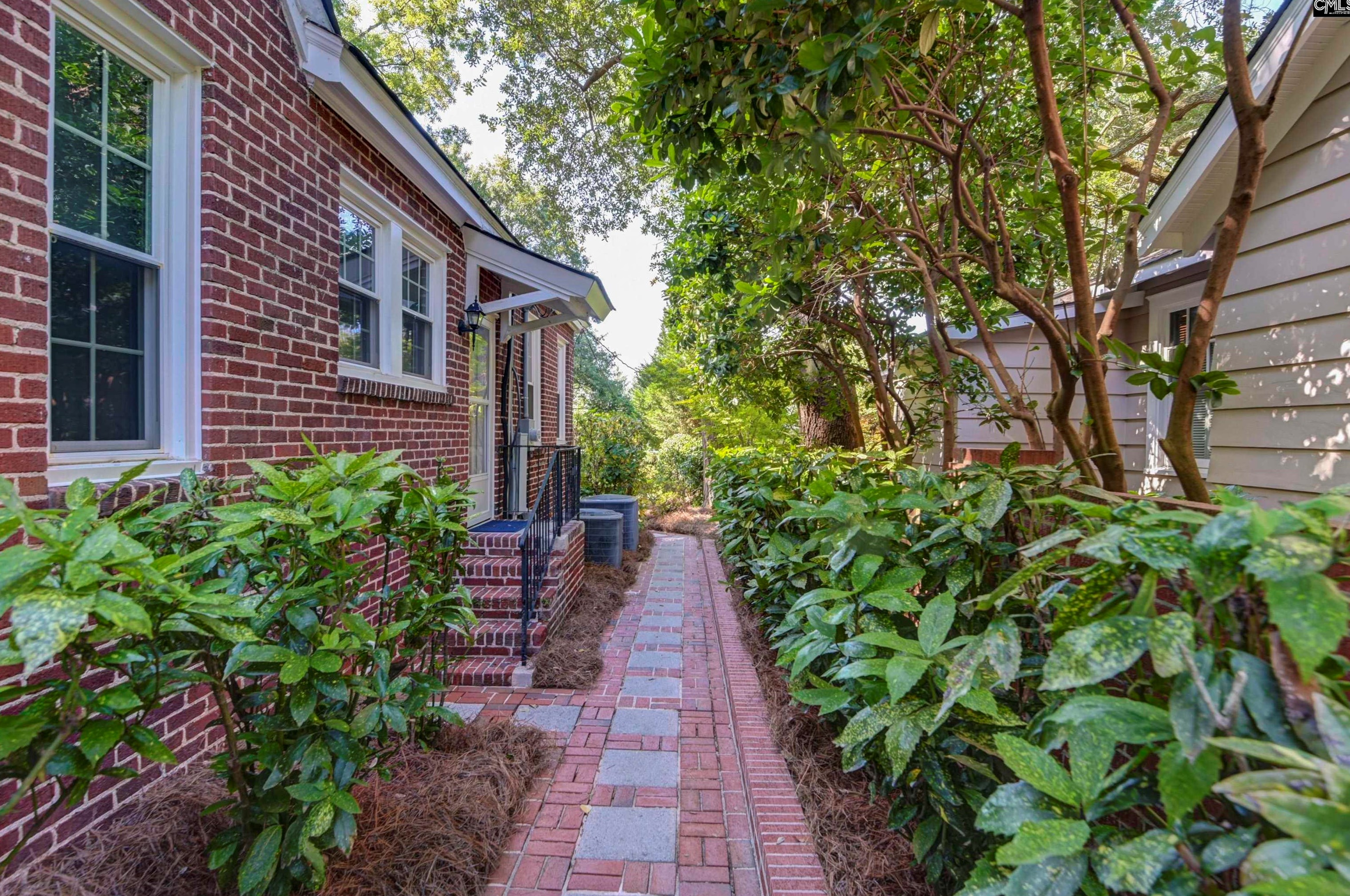 3604 Monroe St, Columbia SC 29205-3519 exterior