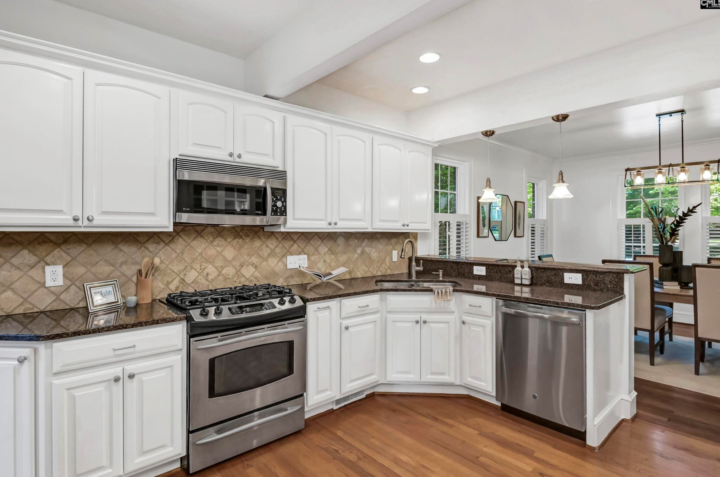 3604 Monroe St, Columbia SC 29205-3519 exterior