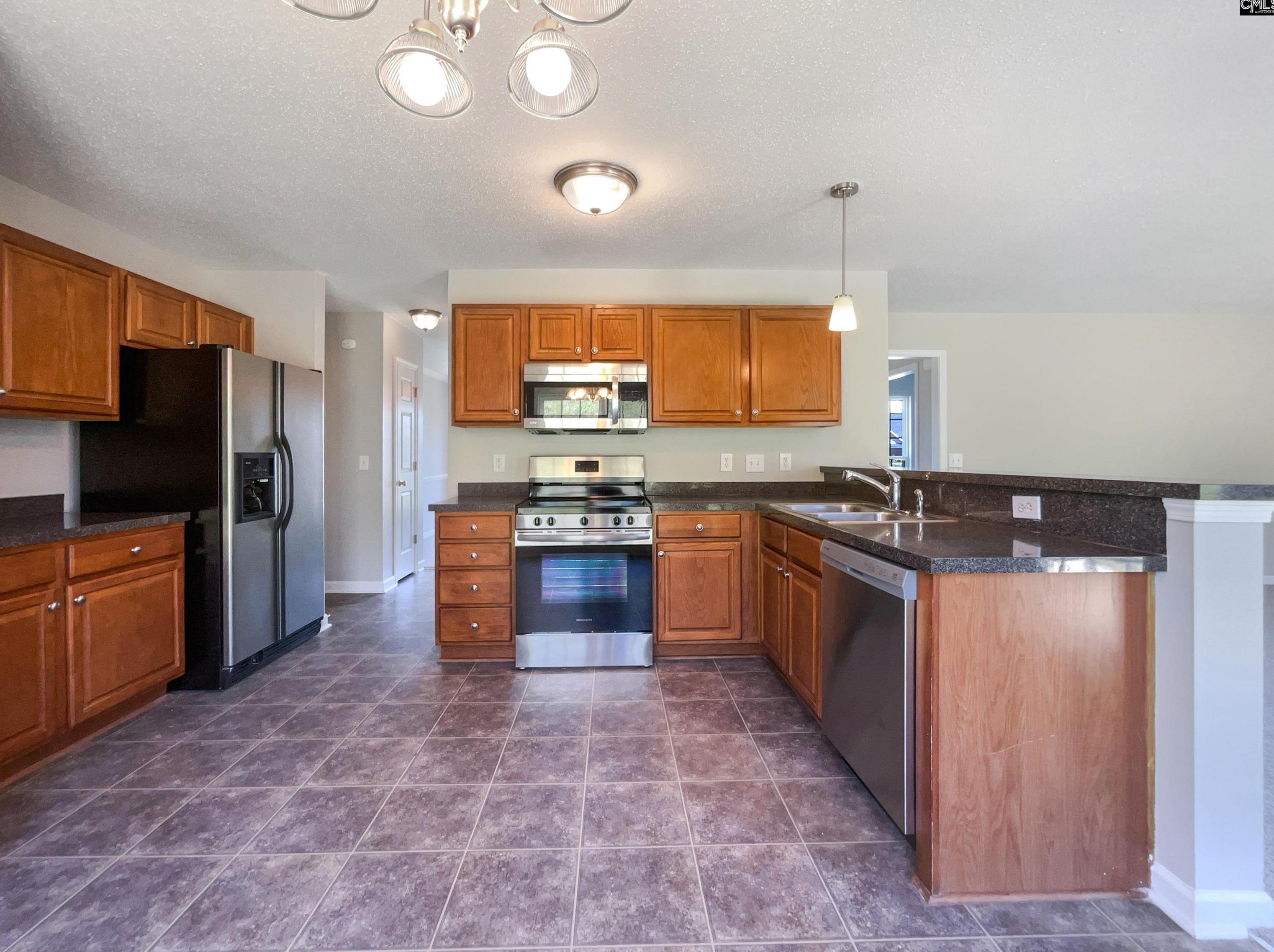 101 Waterville Dr, Columbia, SC 29229-8142