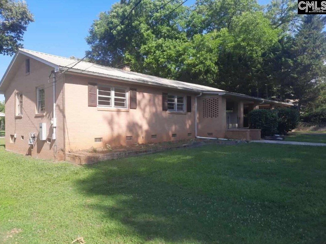 1131 Summer St, Newberry, SC 29108-3551