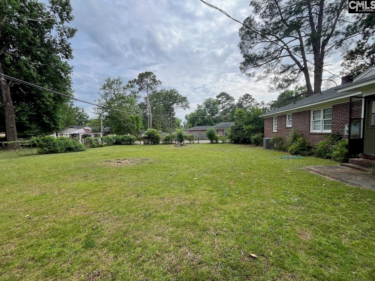 546 Byron Rd, Columbia SC 29209-2002 exterior