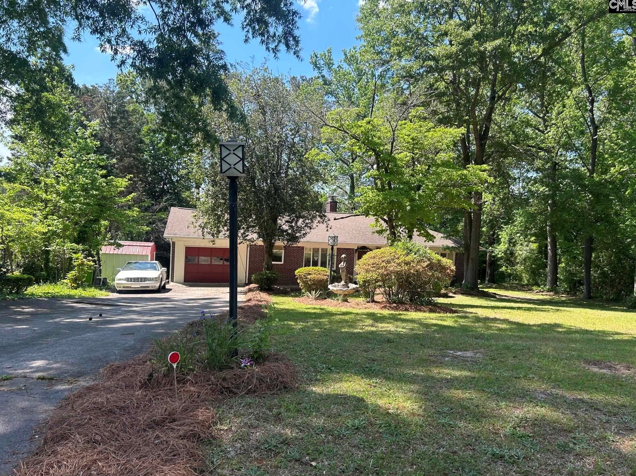 150 Lake Elizabeth Dr, Columbia, SC 29203-1807