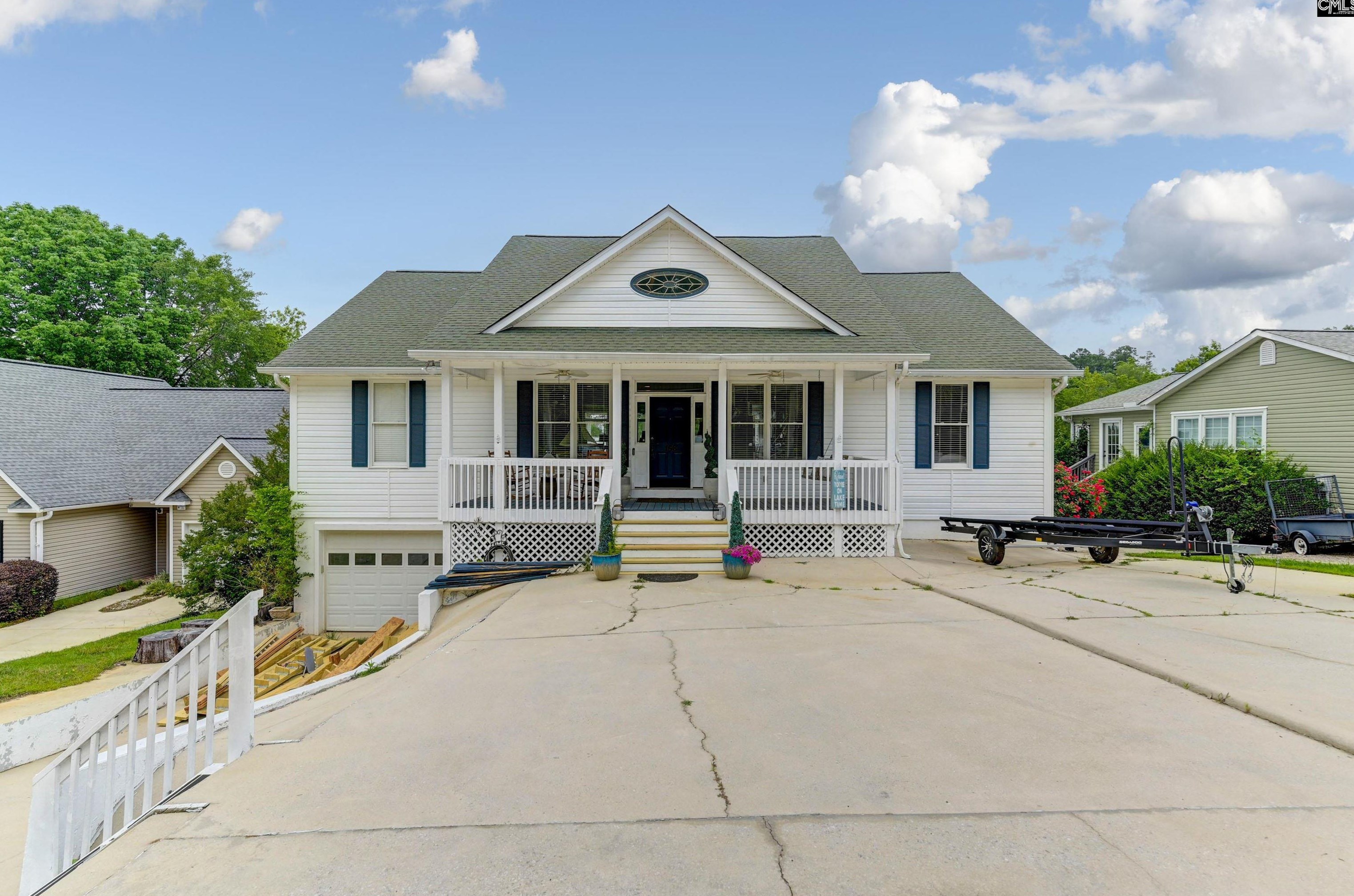 158 Saluda Waters Pt, Batesburg-Leesville, SC 29070-7232