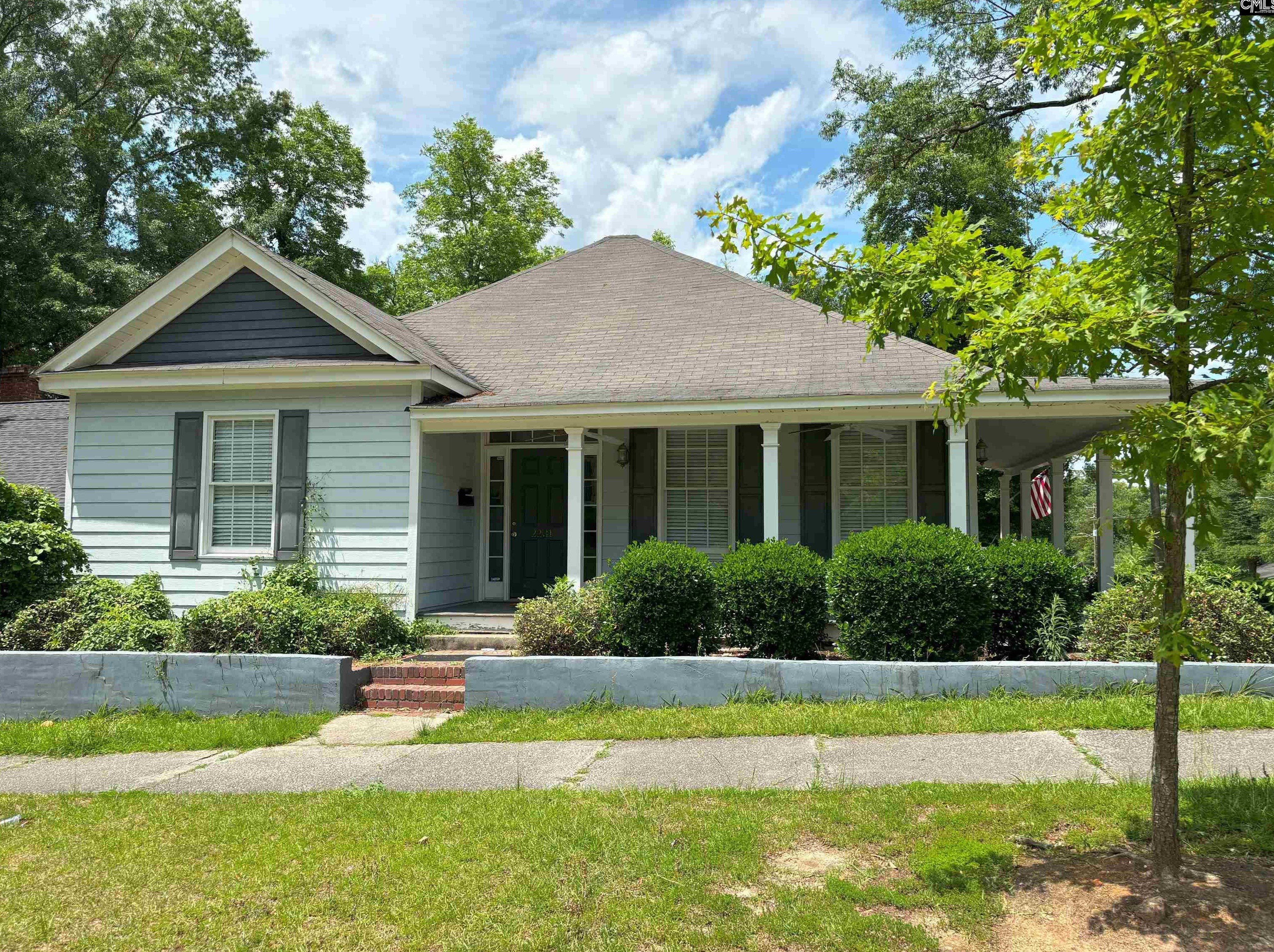 2231 Lee St, Columbia, SC 29205-1709