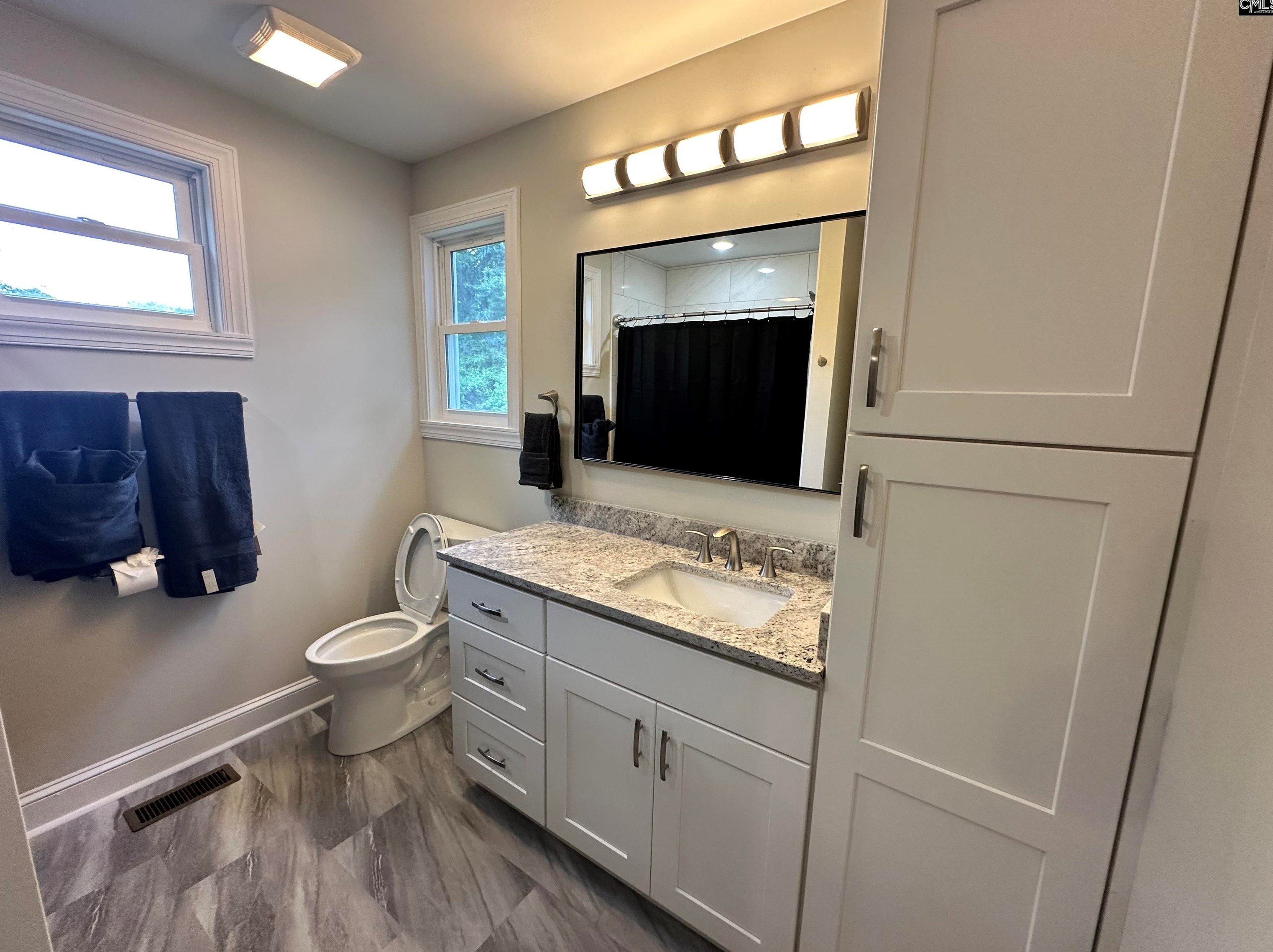 3811 Barwick St, Columbia SC 29205-4111 exterior