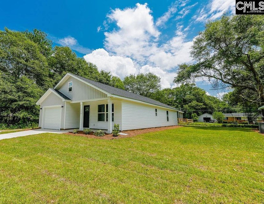 328 Peace St, Batesburg-Leesville, SC 29070