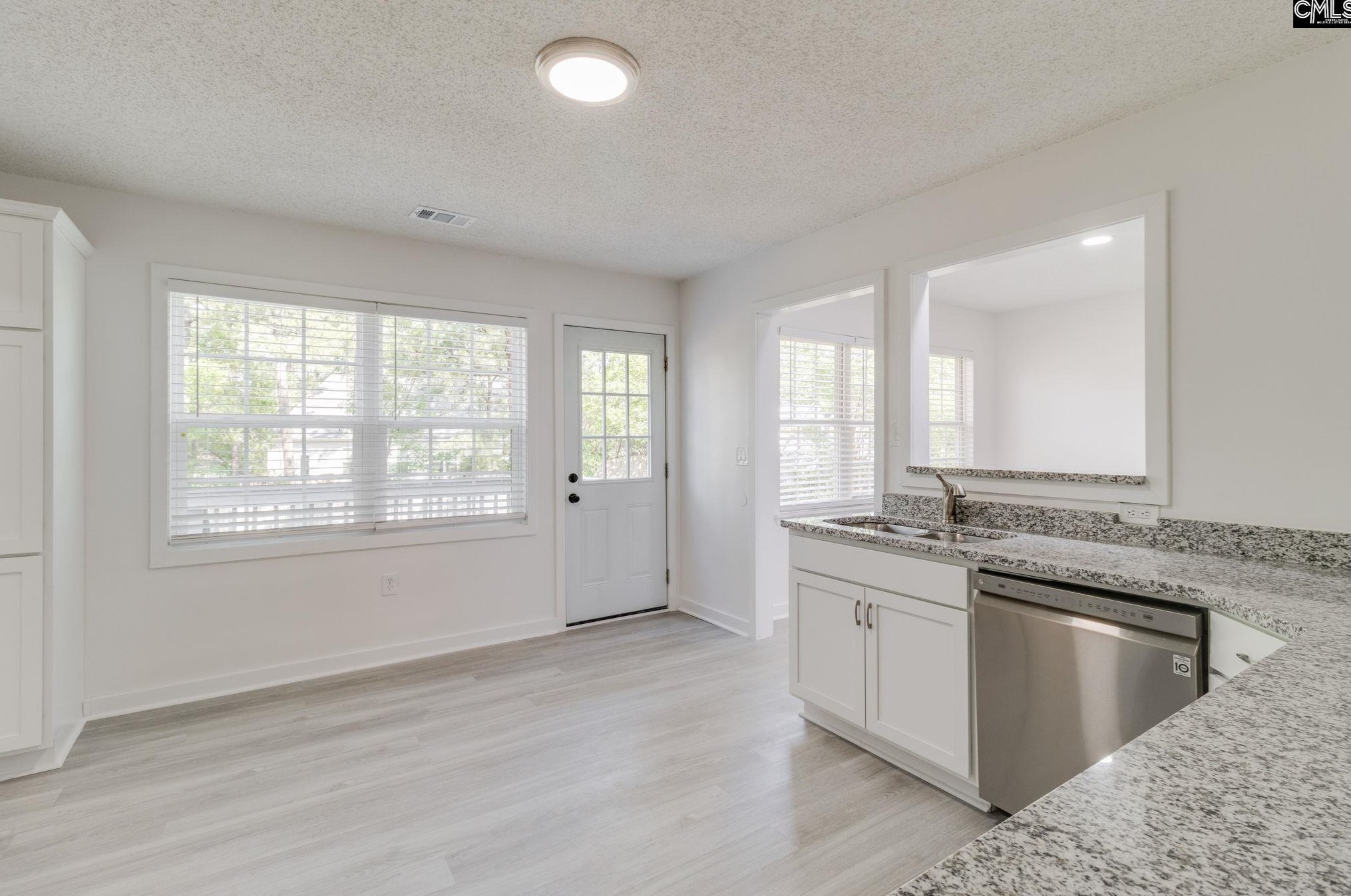 322 Coulter Pne Ln, Columbia SC 29229-9519 exterior