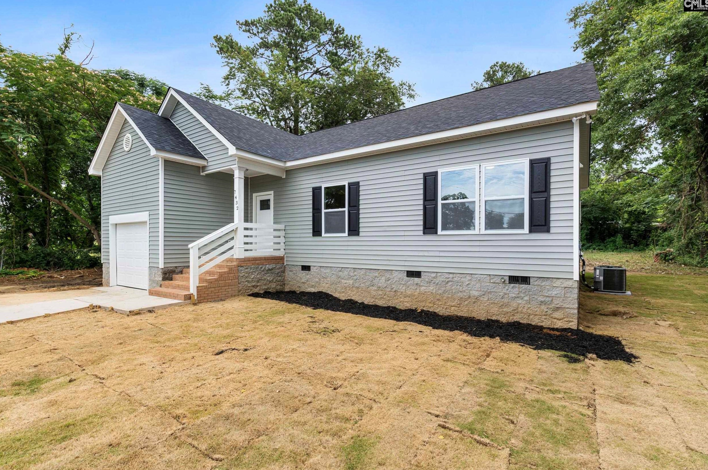7432 Fairmont Rd, Columbia, SC 29209-2895