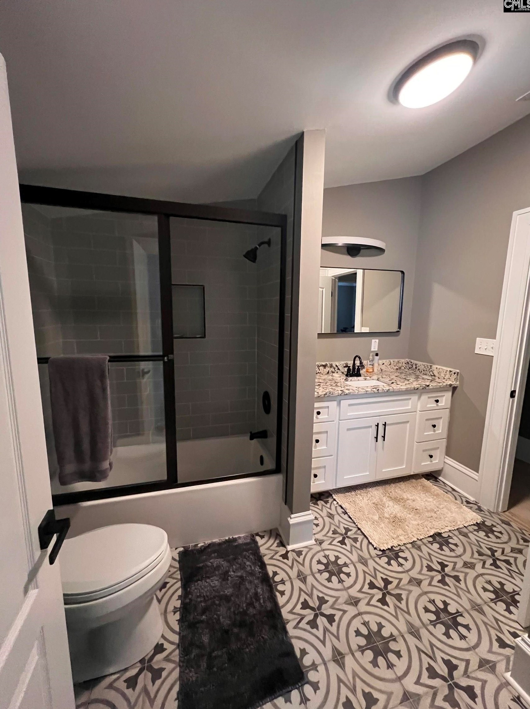 1028 Bryan St, Columbia SC 29201-2137 exterior