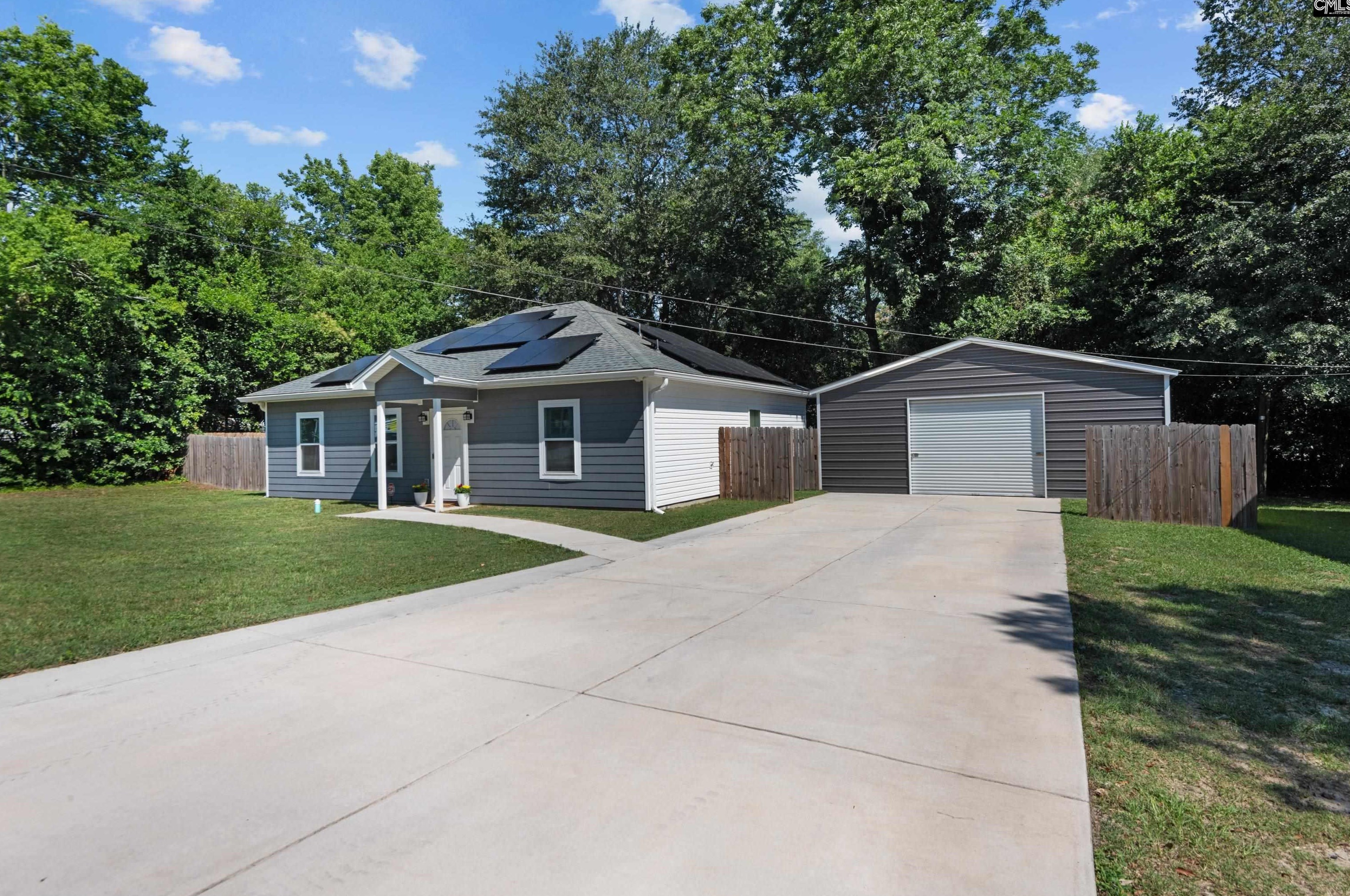 331 Peace St, Batesburg-Leesville, SC 29070