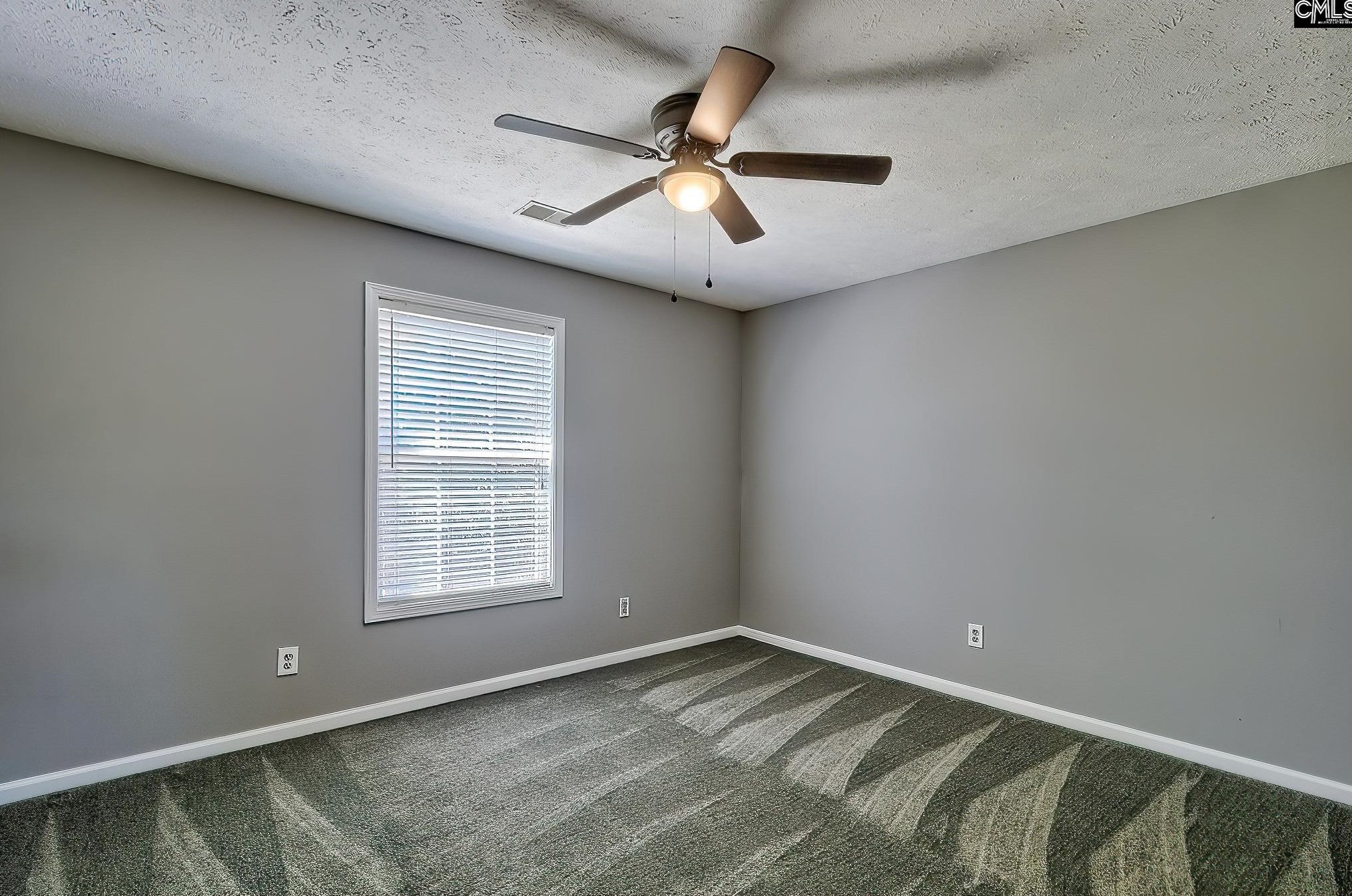 121 Grandview Cir, Columbia SC 29229-9563 exterior