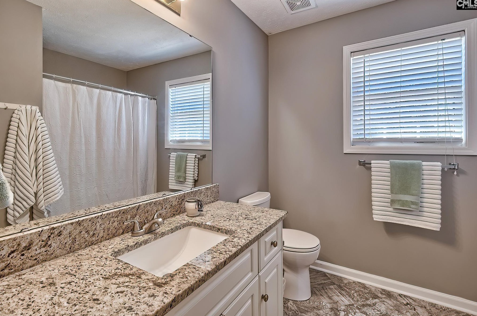 121 Grandview Cir, Columbia SC 29229-9563 exterior