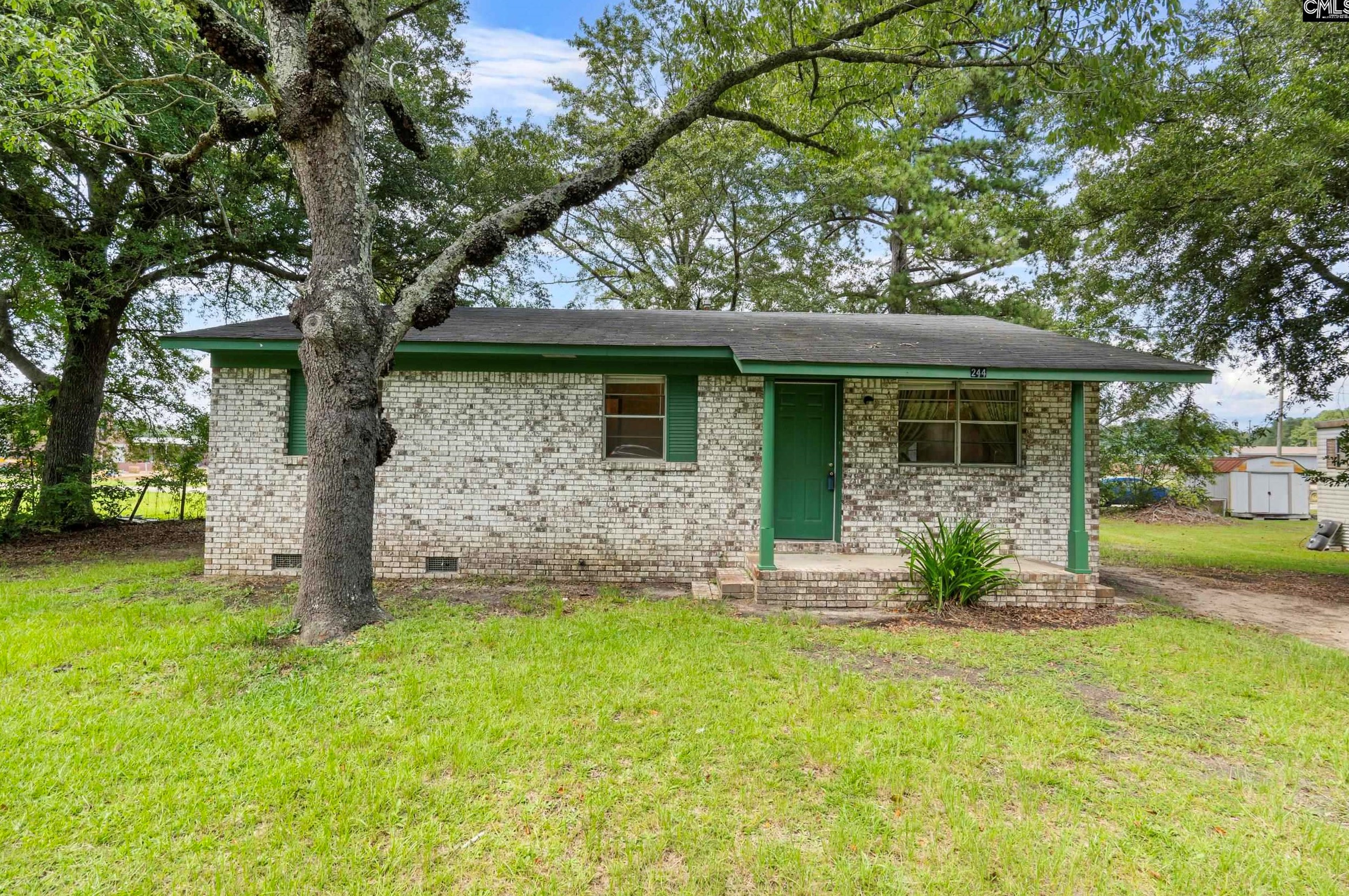 244 Center St, New Holland, SC 29164