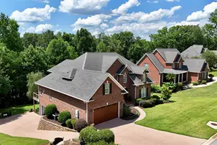 345 Old Wood Dr, Columbia, SC 29212 - Photo 2