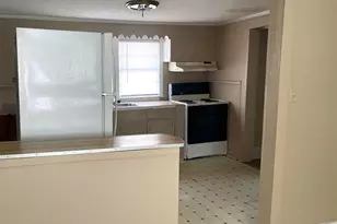 406 Pine St, Darlington, SC 29532 - Photo 2