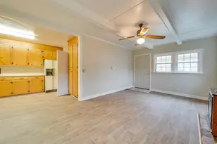 1010 Laurens St, Camden, SC 29020 - Photo 16