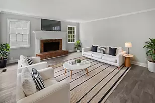 457 Kingshead Ct, Irmo, SC 29063 - Photo 2