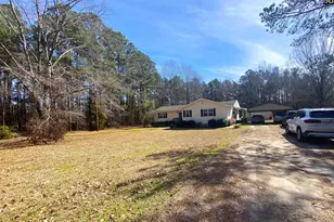 1034 Gates Rd, Irmo, SC 29063 - Photo 4