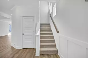 608 Thunder Gulch Ave, Lexington, SC 29073 - Photo 4