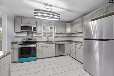 7819 Charles Towne Drive, Columbia, SC 29209 - Photo 2