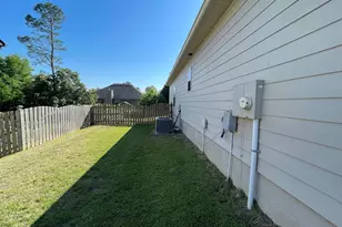 465 Henslowe Ln, West Columbia, SC 29170 - Photo 16