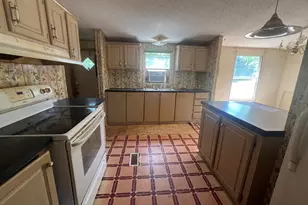 216 Cannon St, Newberry, SC 29108 - Photo 12