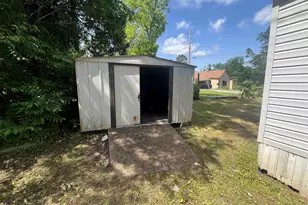 216 Cannon St, Newberry, SC 29108 - Photo 6