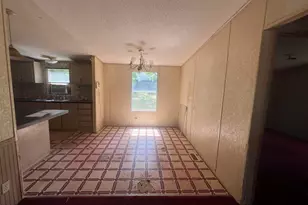 216 Cannon St, Newberry, SC 29108 - Photo 10